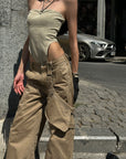 WARDEN EDGE ストラップ付きワイドレッグカーゴパンツ・取り外し可能なポケット