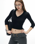 IAMXIAA Knit Cropped V Neck Sweater