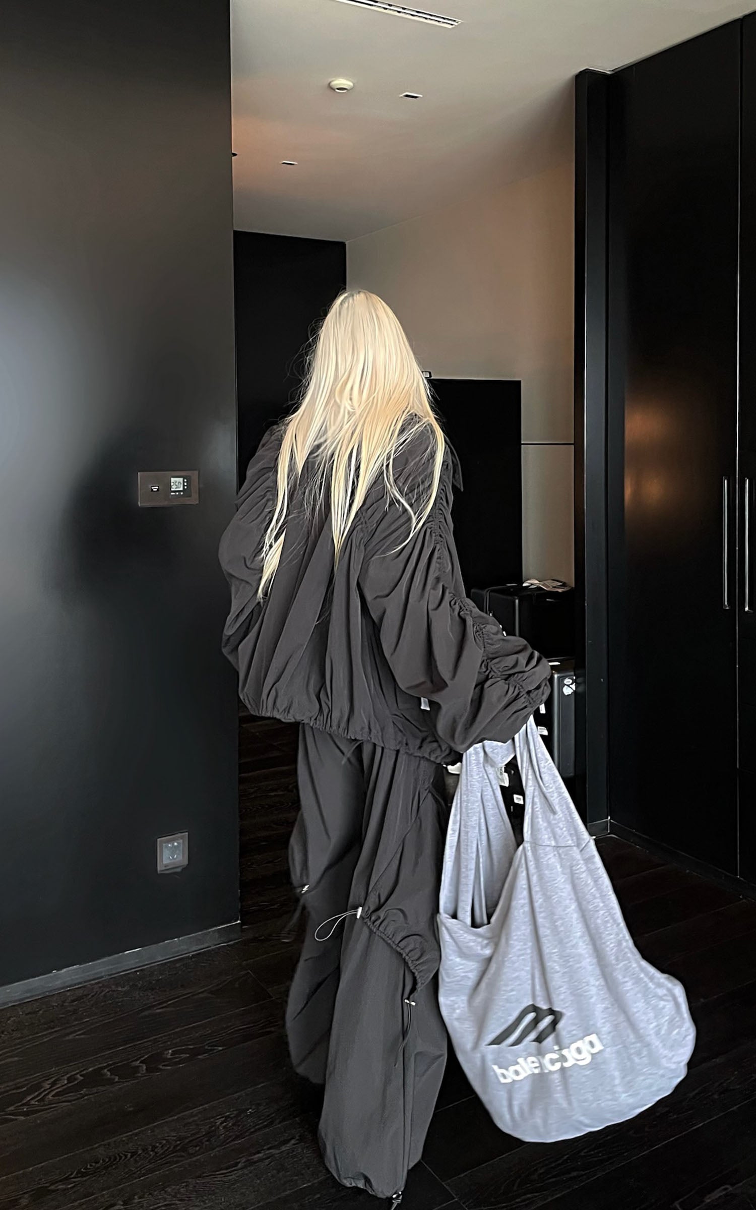 Rase le sol Oversized Ruched Jacket & Wide-Leg Pants Set - PINKPARKS