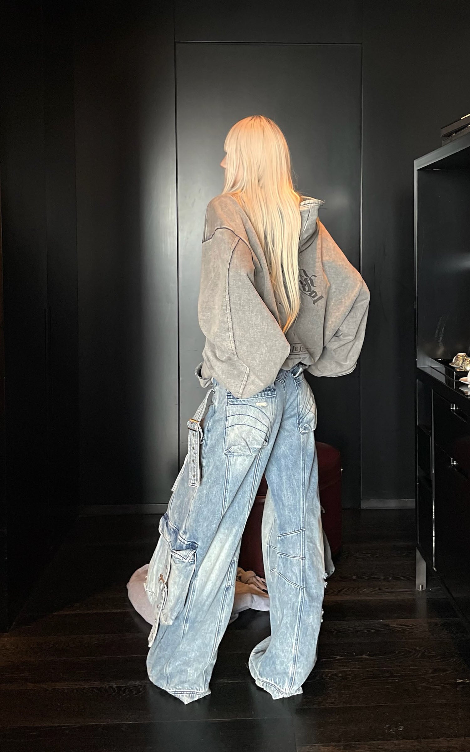 Rase le sol Graphic Cross Hooded Sweatshirt - PINKPARKS