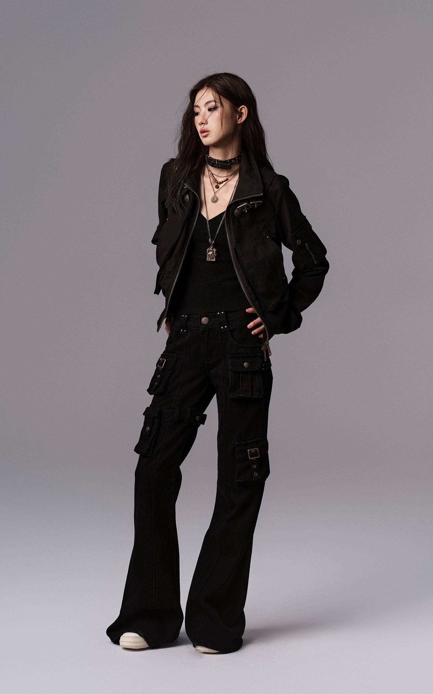 Low pixel ディープVスリムフィットテクスチャーニットロングスリーブトップ