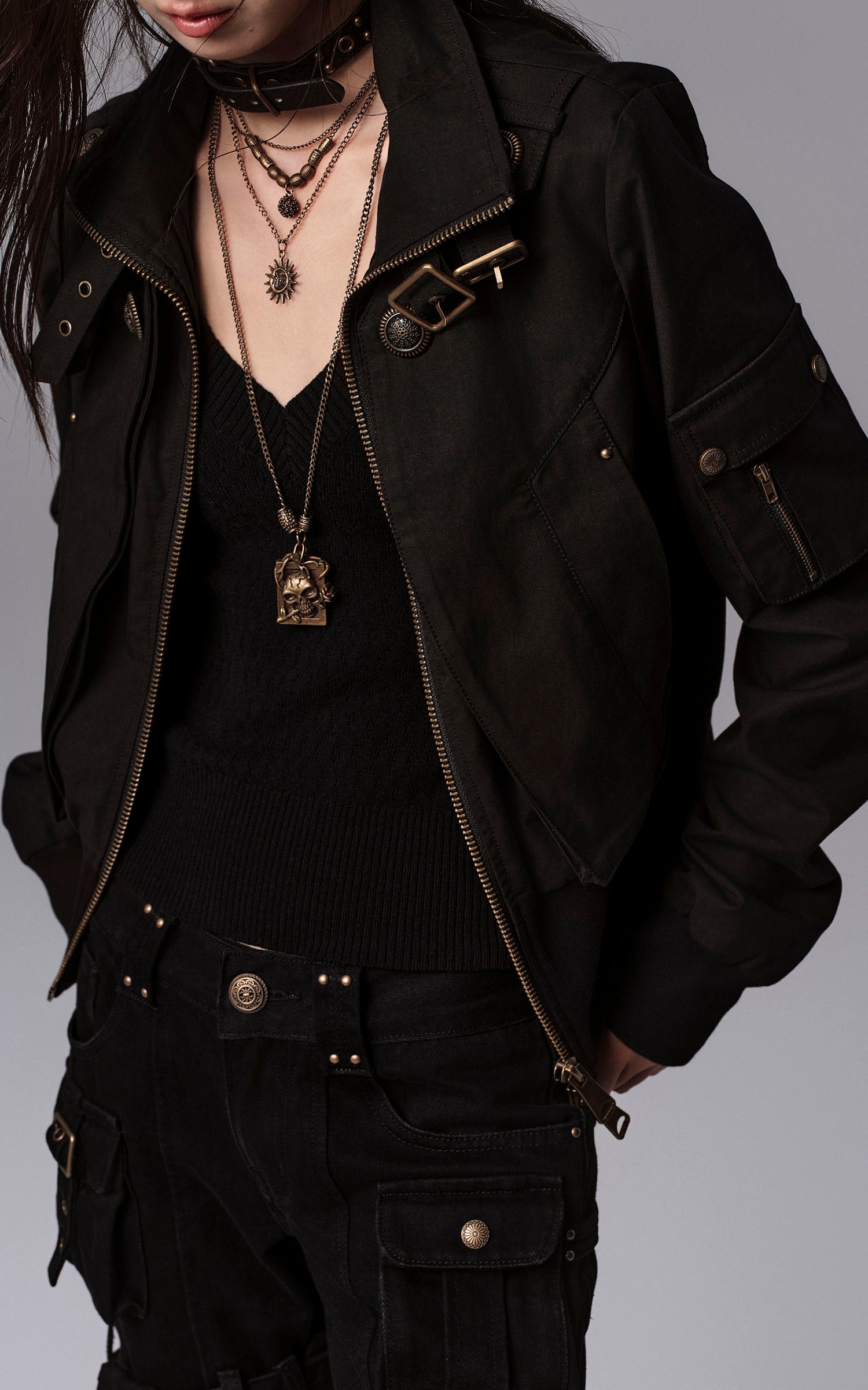 Low pixel Buckled Stand Collar Cropped Utility Jacket