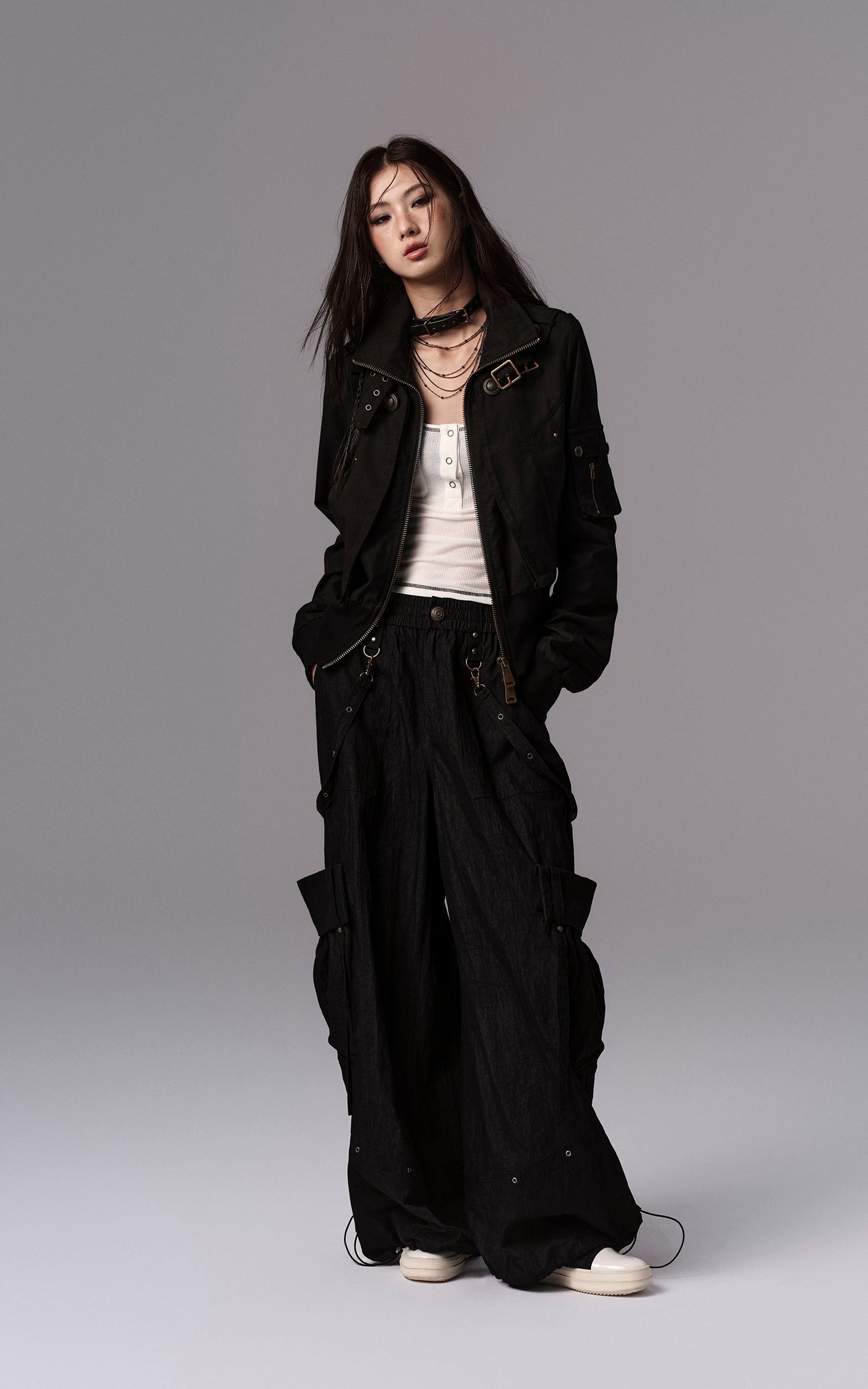 Low pixel Buckled Stand Collar Cropped Utility Jacket