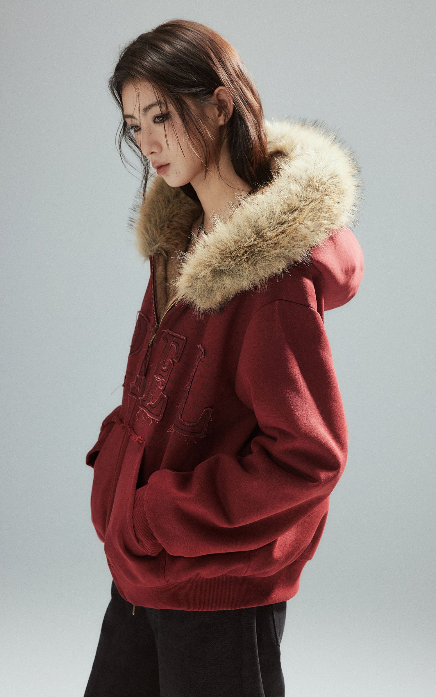 Low pixel フェイクファー フード付きジップアップスウェットジャケット