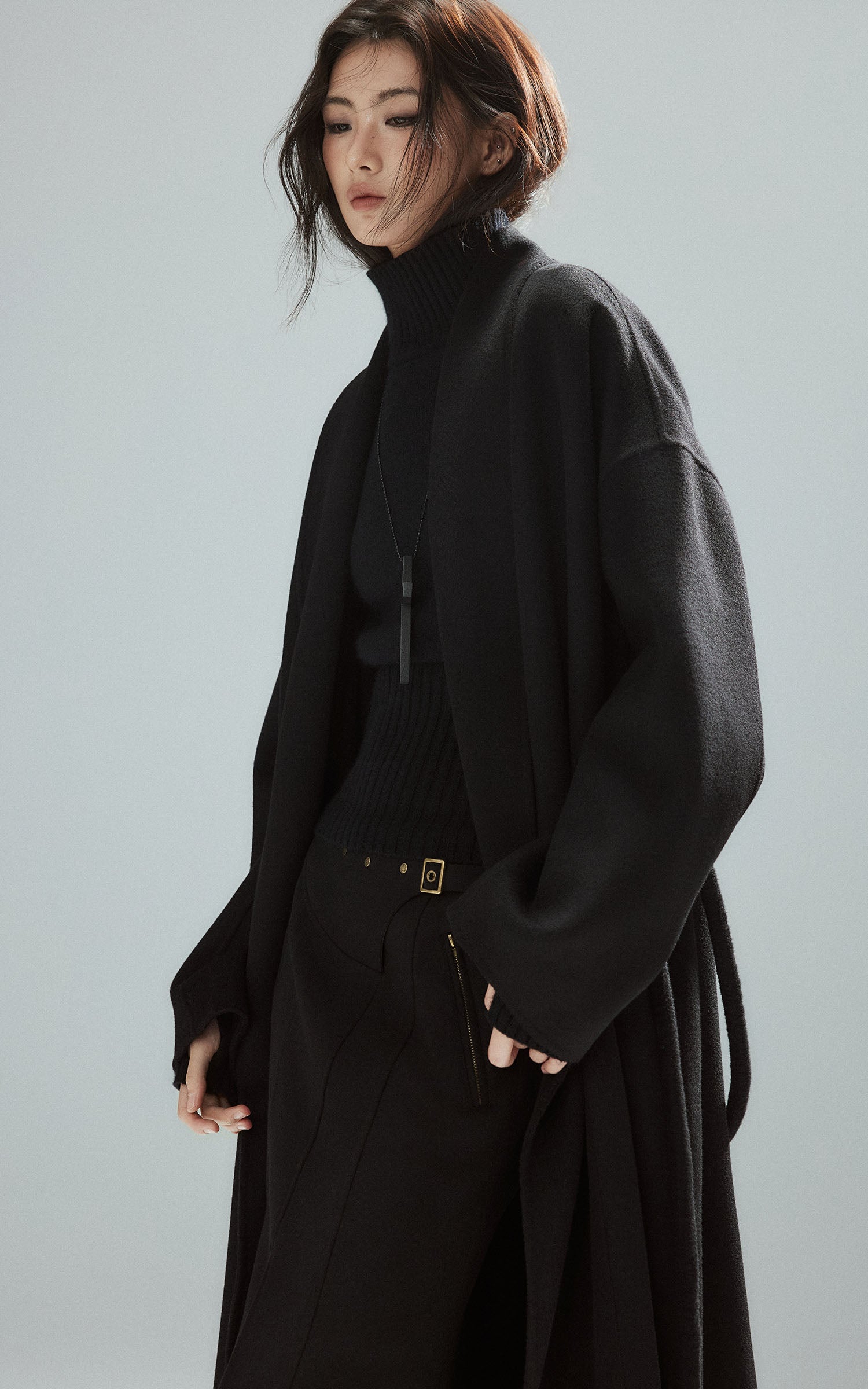 Low pixel スリムフィットハイネックニットトップ