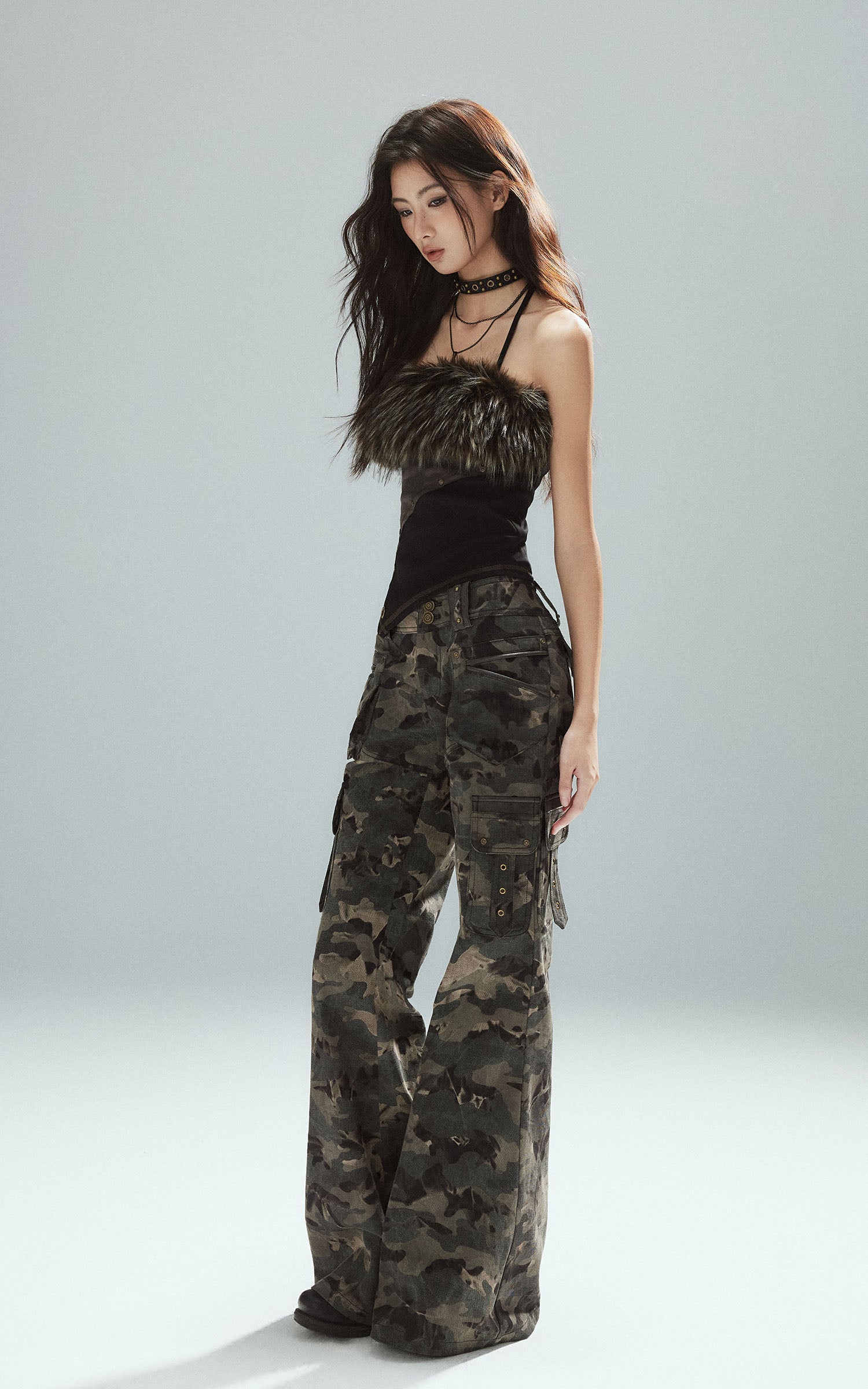 Low pixel 取り外し可能なファーパネル付きフィットハルターベスト