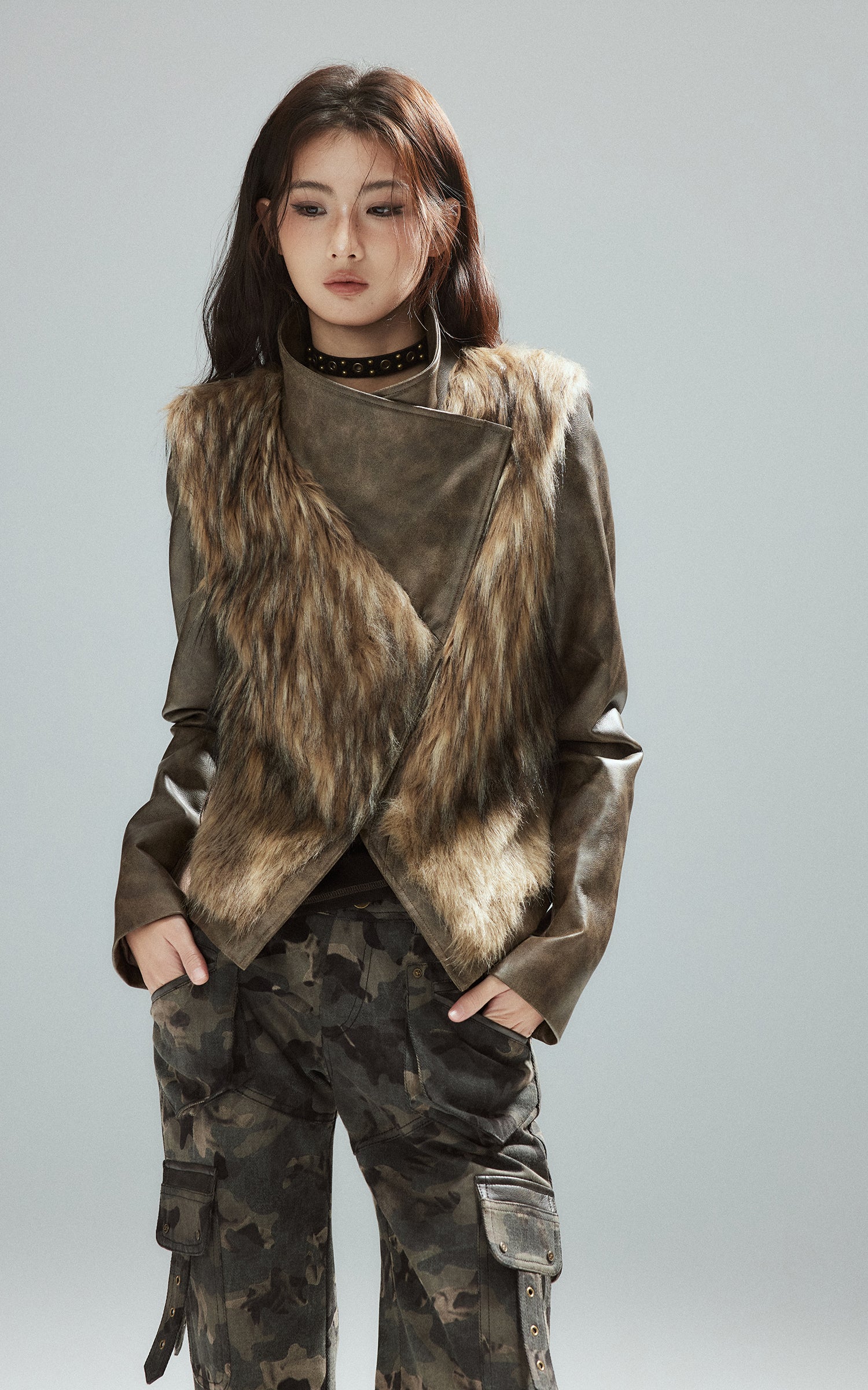 Low pixel フェイクファー パネル アシンメトリック クロップドジャケット