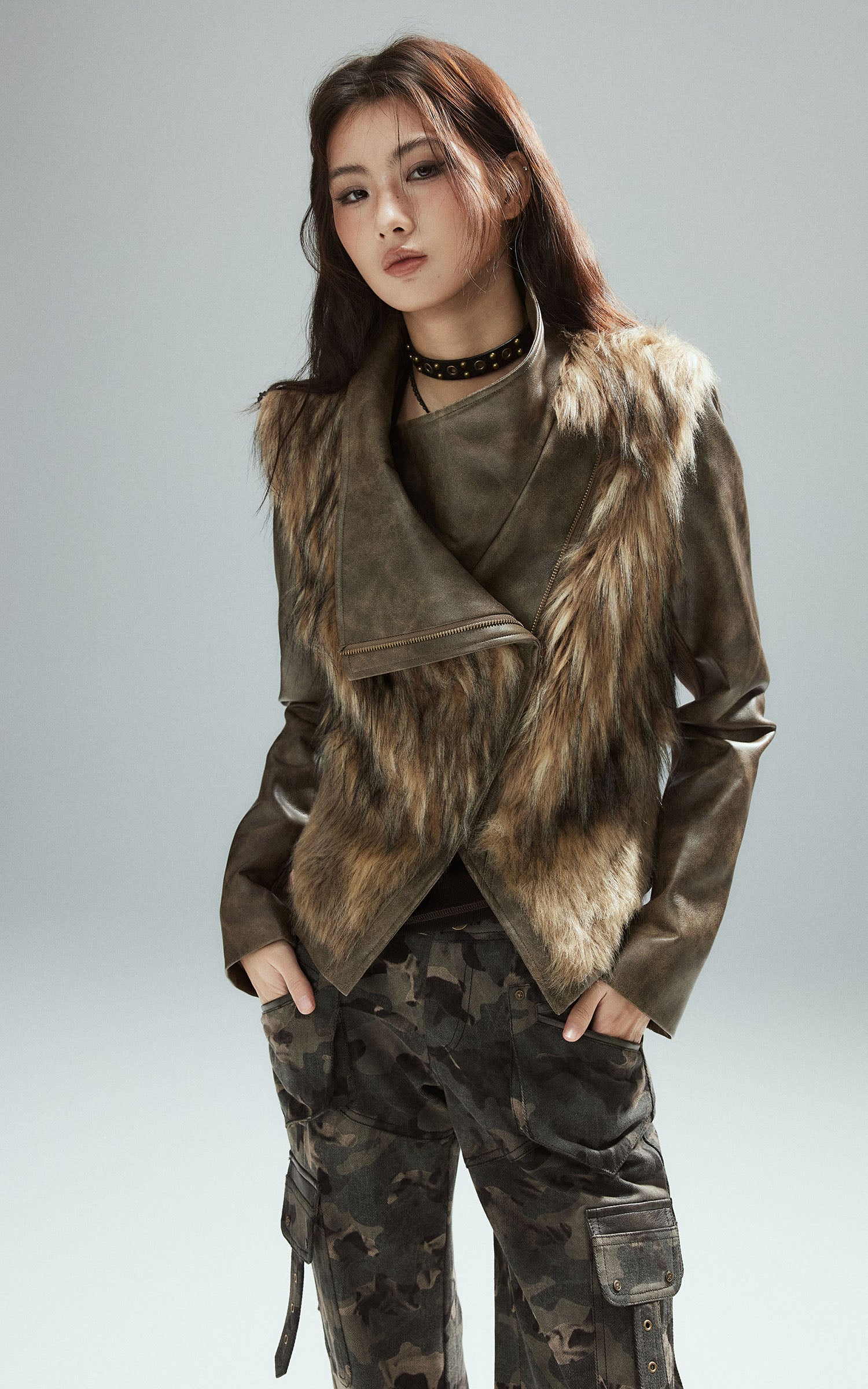 Low pixel フェイクファー パネル アシンメトリック クロップドジャケット