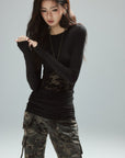 Low pixel Lace Panel Fitted Knit Long Sleeve Top