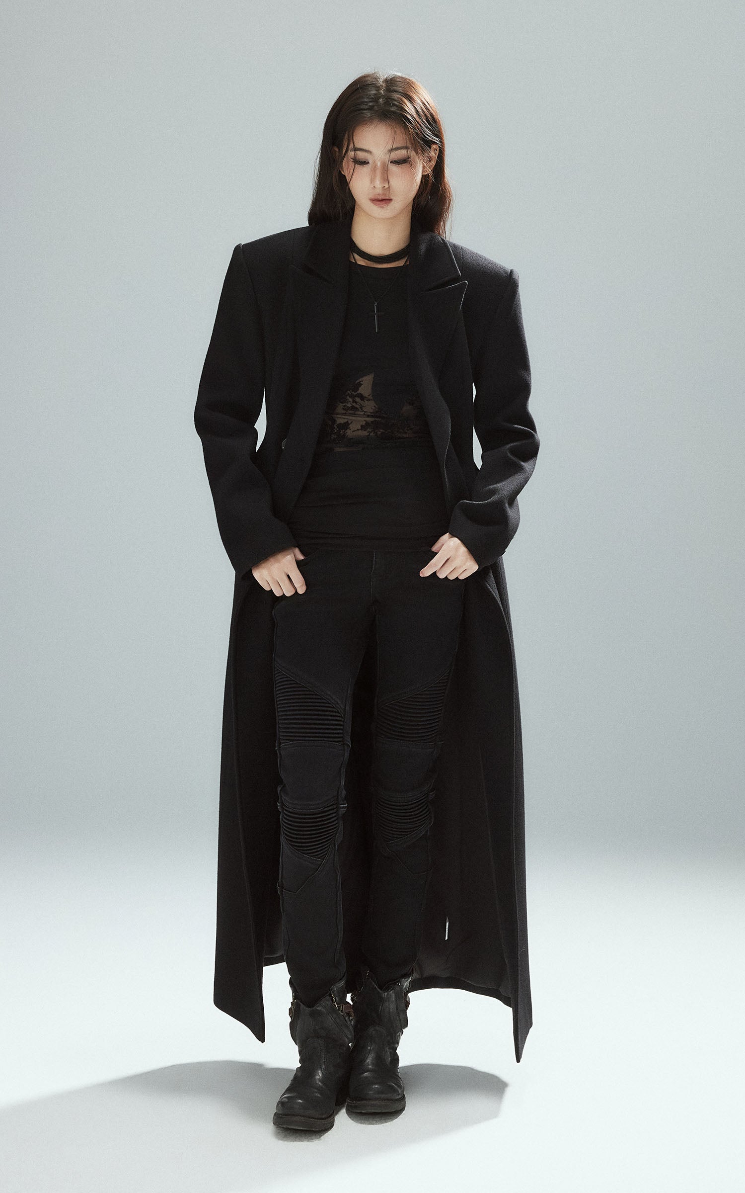 Low pixel レースパネルスリムフィットニットロングスリーブトップ