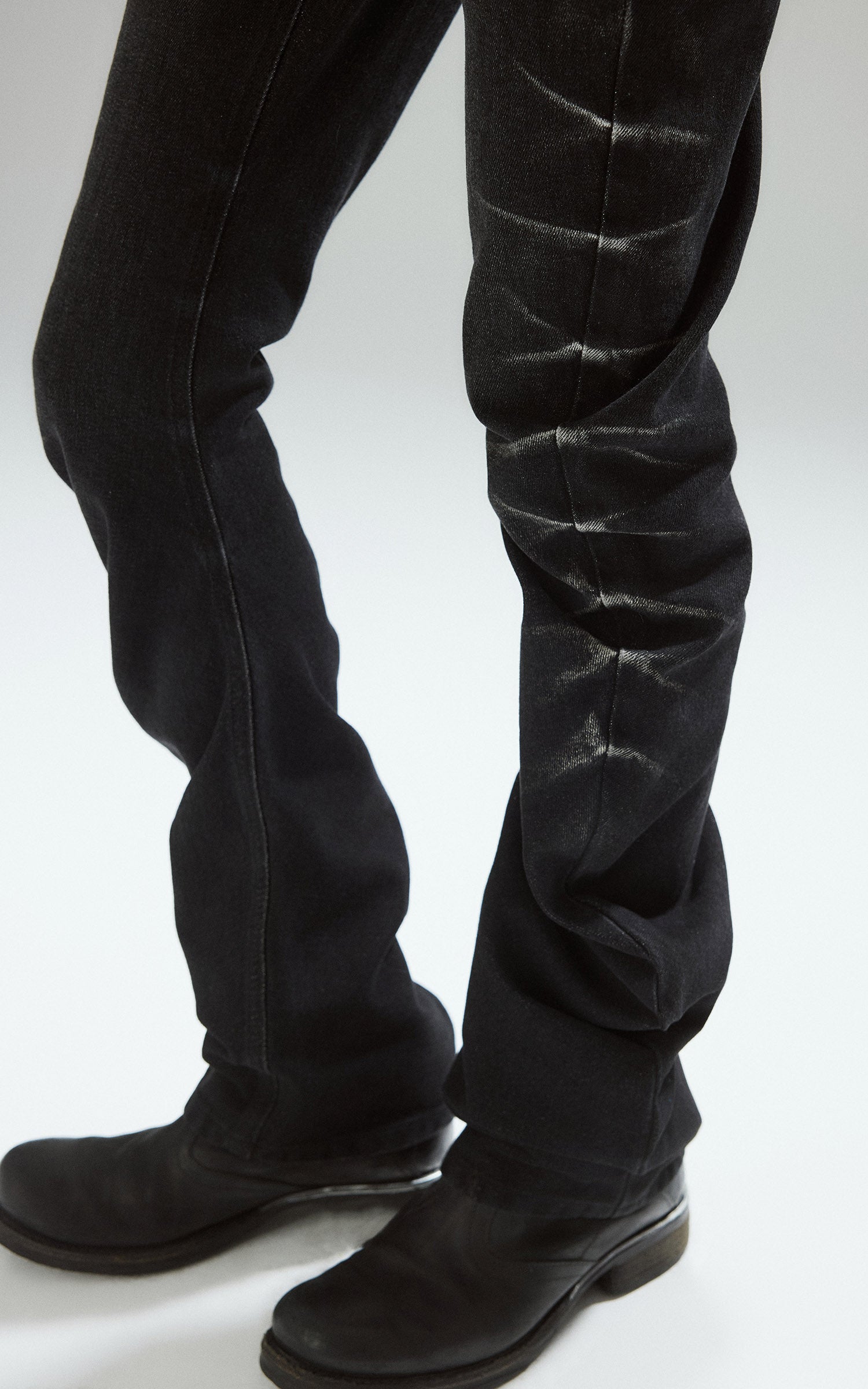 Low pixel ウォッシュドルーシュスリムフレアデニムパンツ