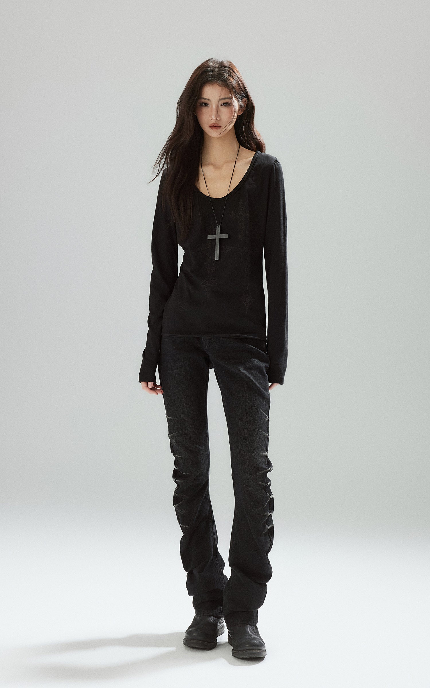 Low pixel ウォッシュドルーシュスリムフレアデニムパンツ