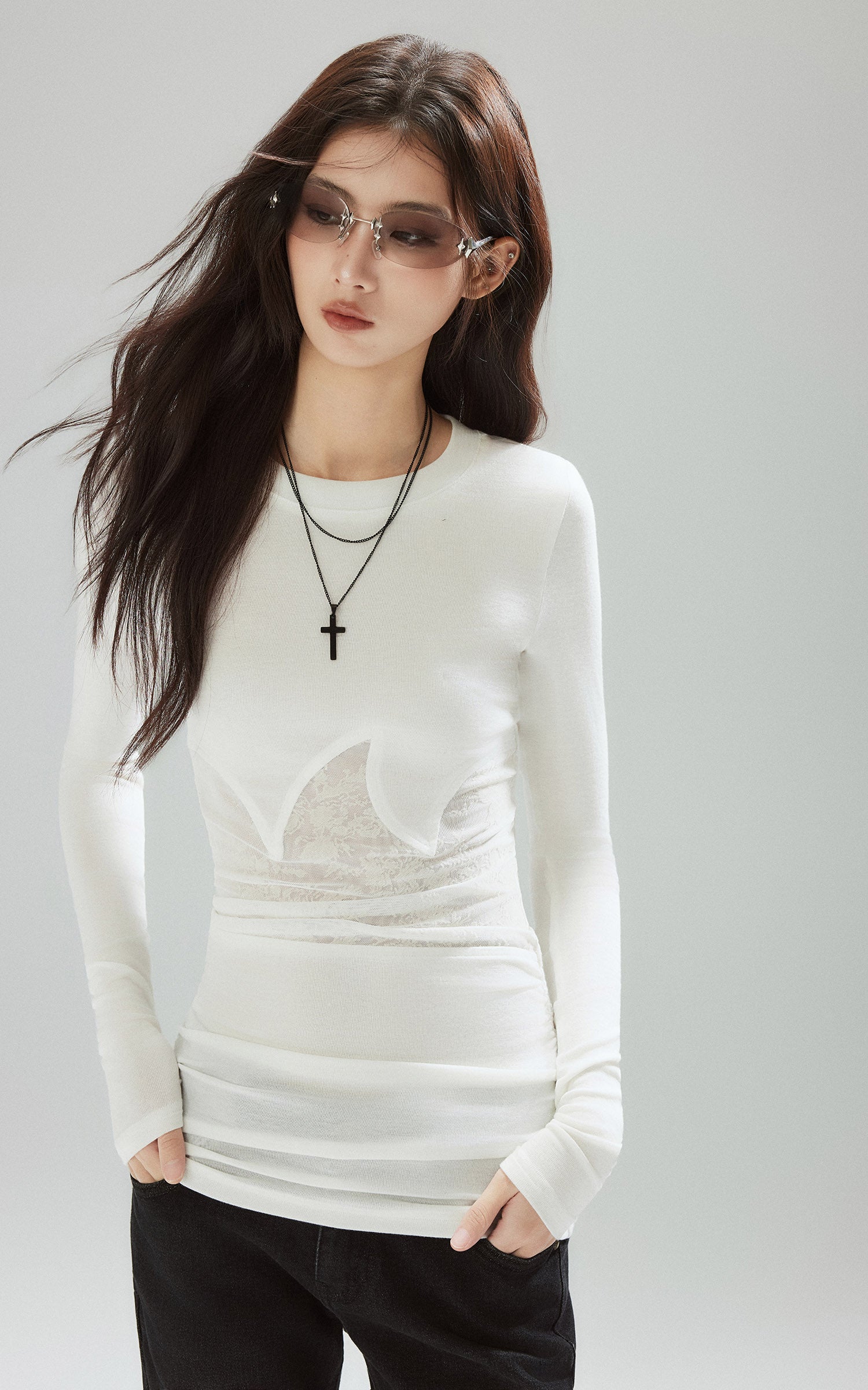 Low pixel ウォッシュドルーシュスリムフレアデニムパンツ