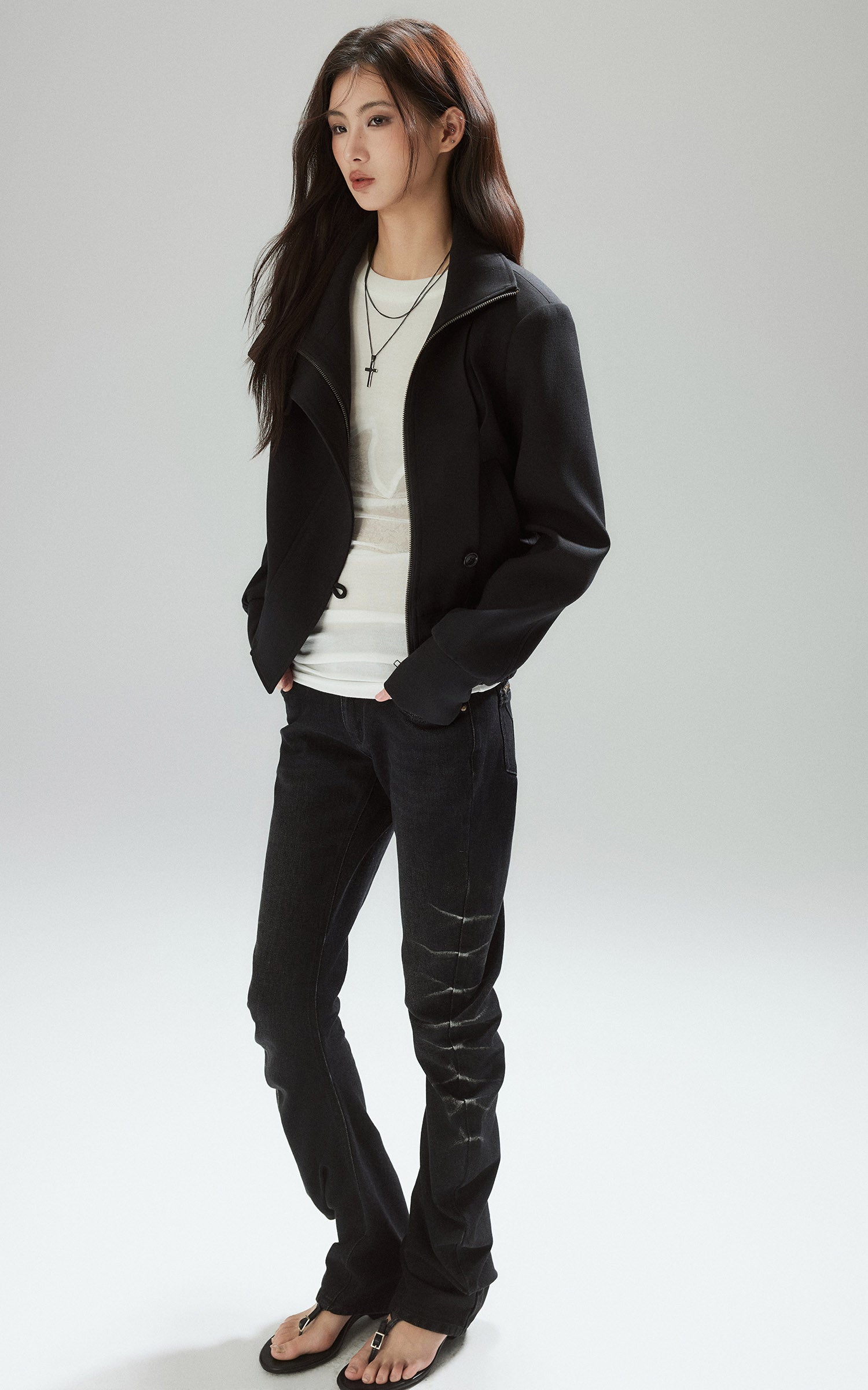 Low pixel ウォッシュドルーシュスリムフレアデニムパンツ