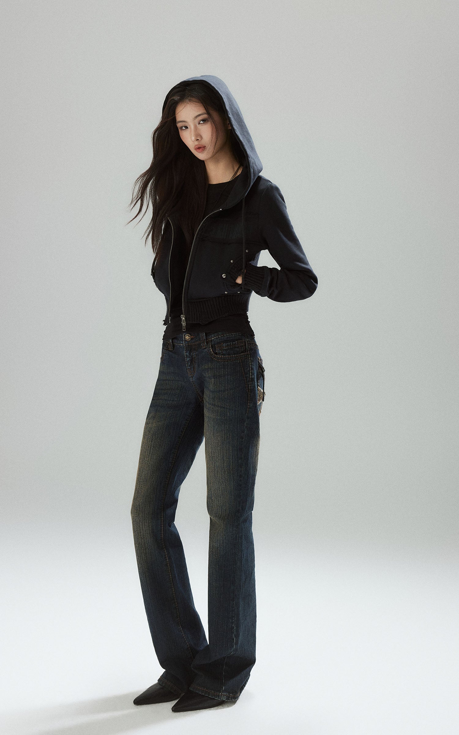 Low pixel レースパネルフィットショートスリーブTシャツ