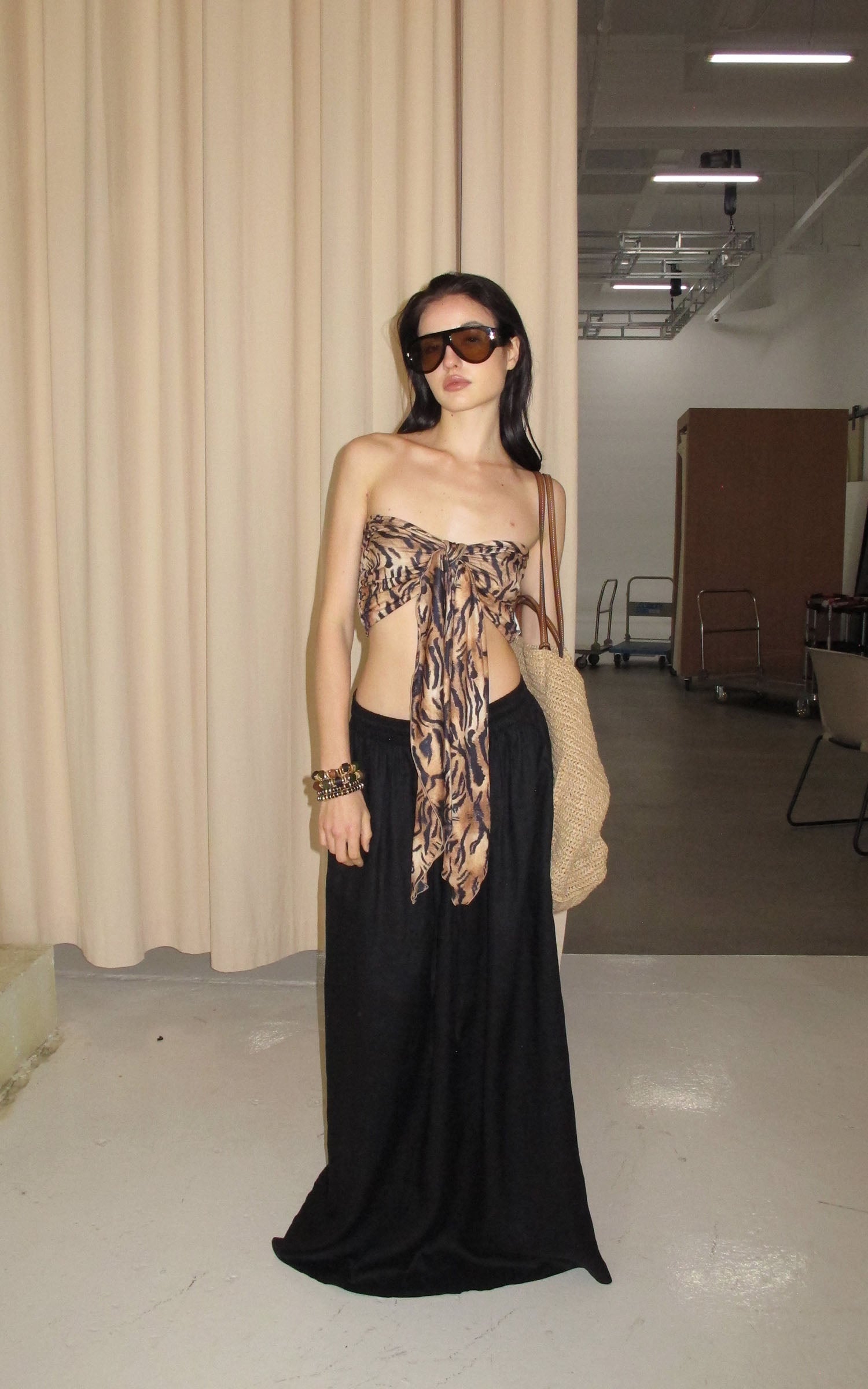 0122stepll Leopard Tie-Front Crop Top