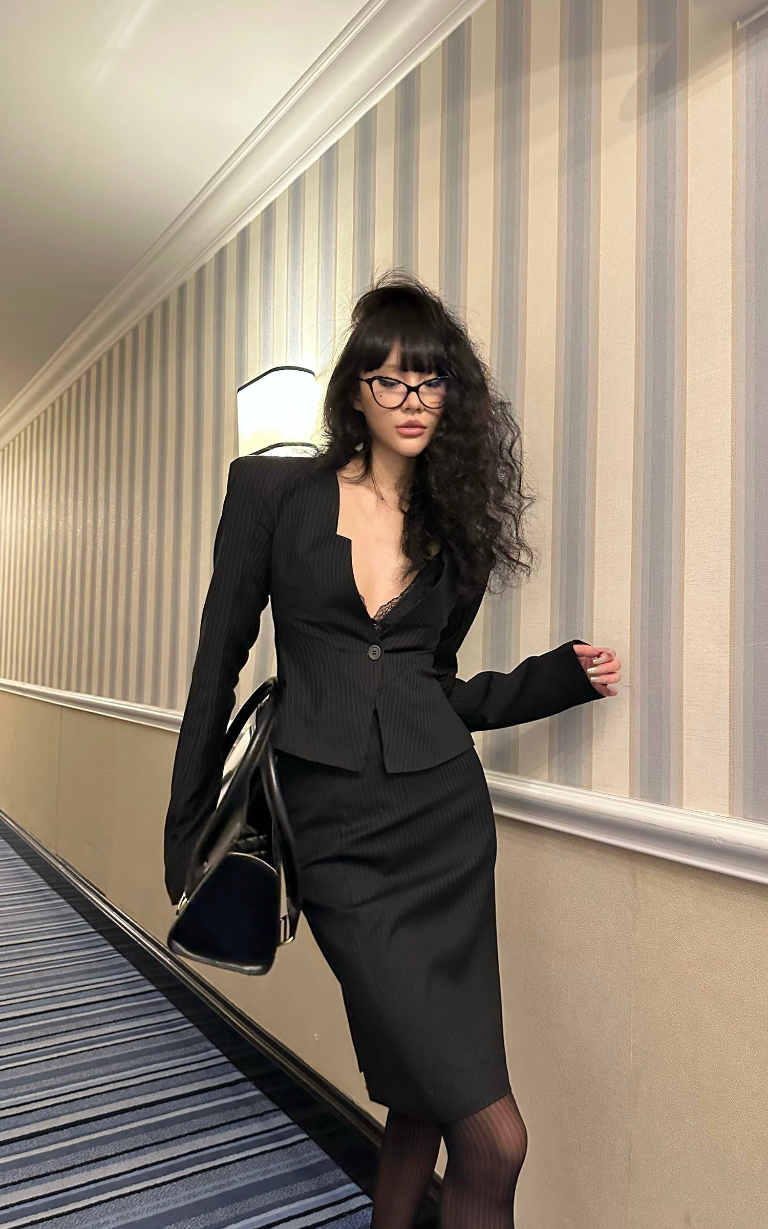 0122stepll ディープVテーラードトップ＆ローライズスカートセット