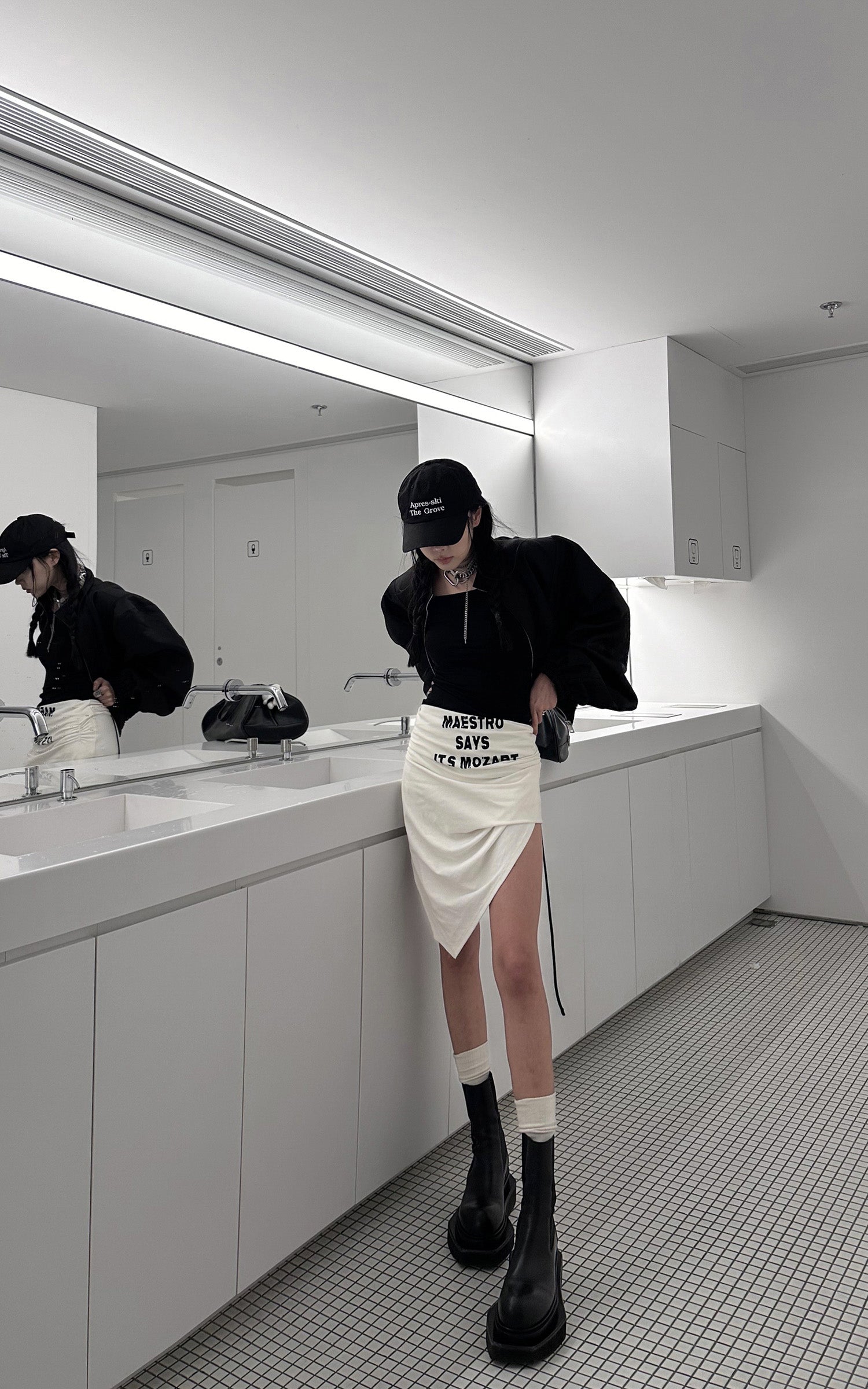 WARDEN EDGE Asymmetrical Pleated Skirt - PINKPARKS