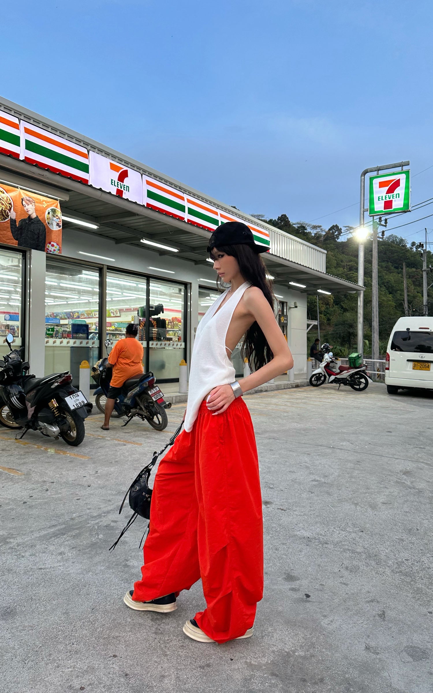 0122stepll リラックスワイドレッグパンツ