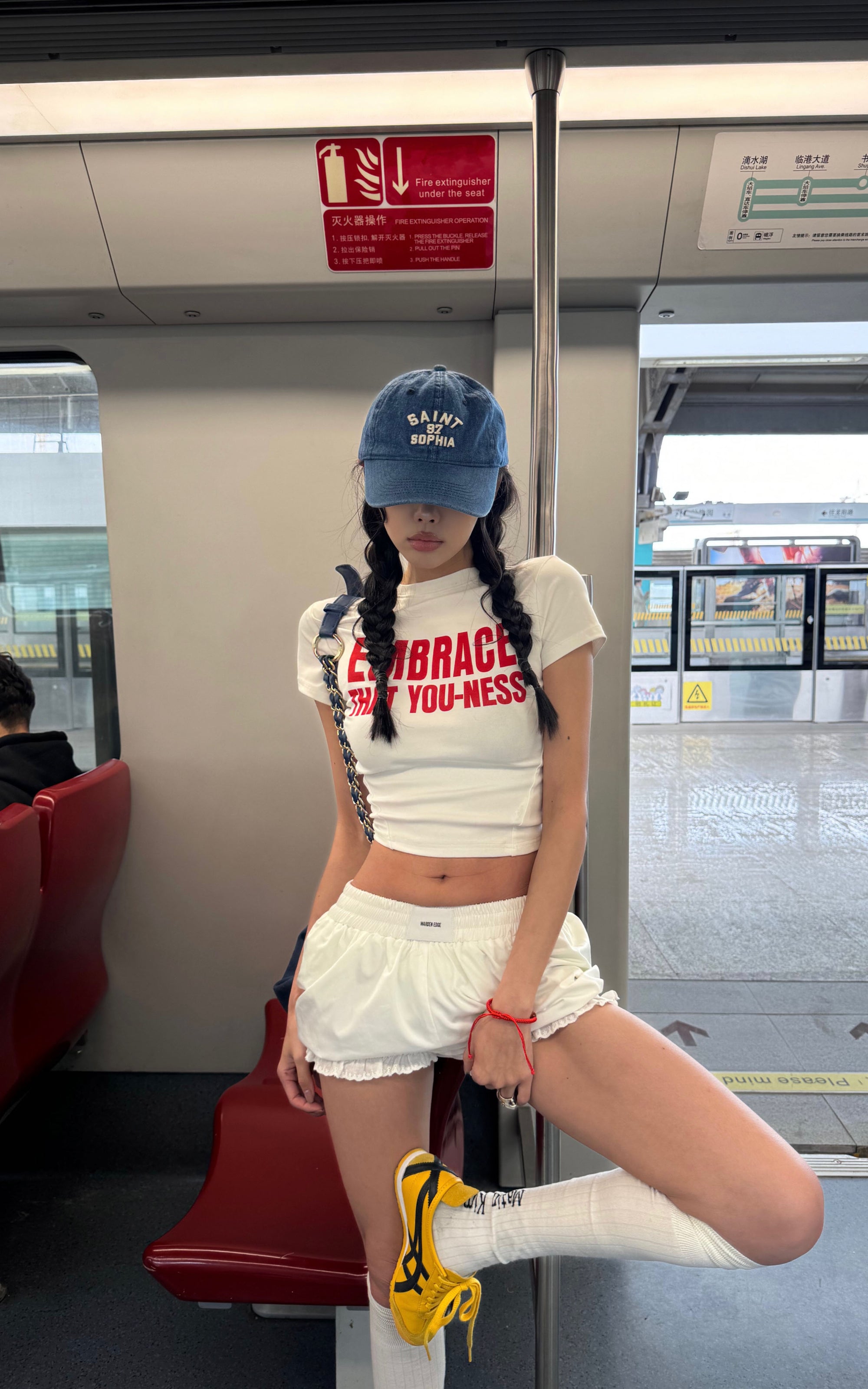 WARDEN EDGE Fitted Cropped T-Shirt - PINKPARKS