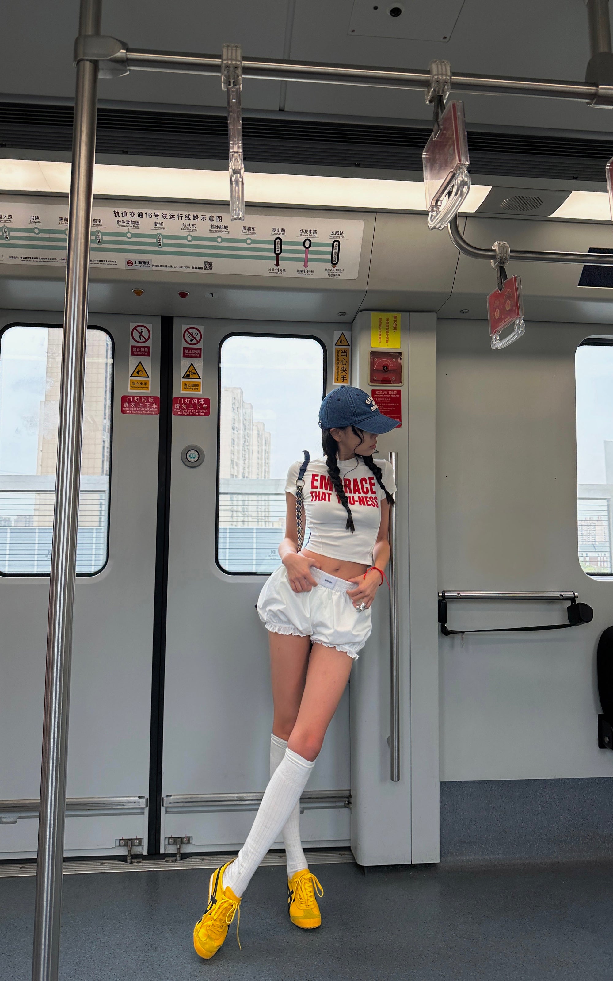 WARDEN EDGE Fitted Cropped T-Shirt - PINKPARKS