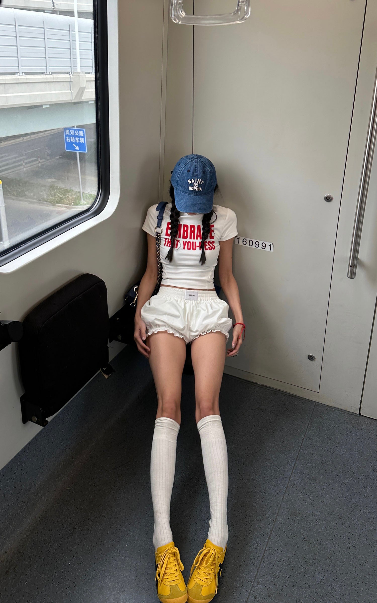 WARDEN EDGE White Bloom Shorts - PINKPARKS