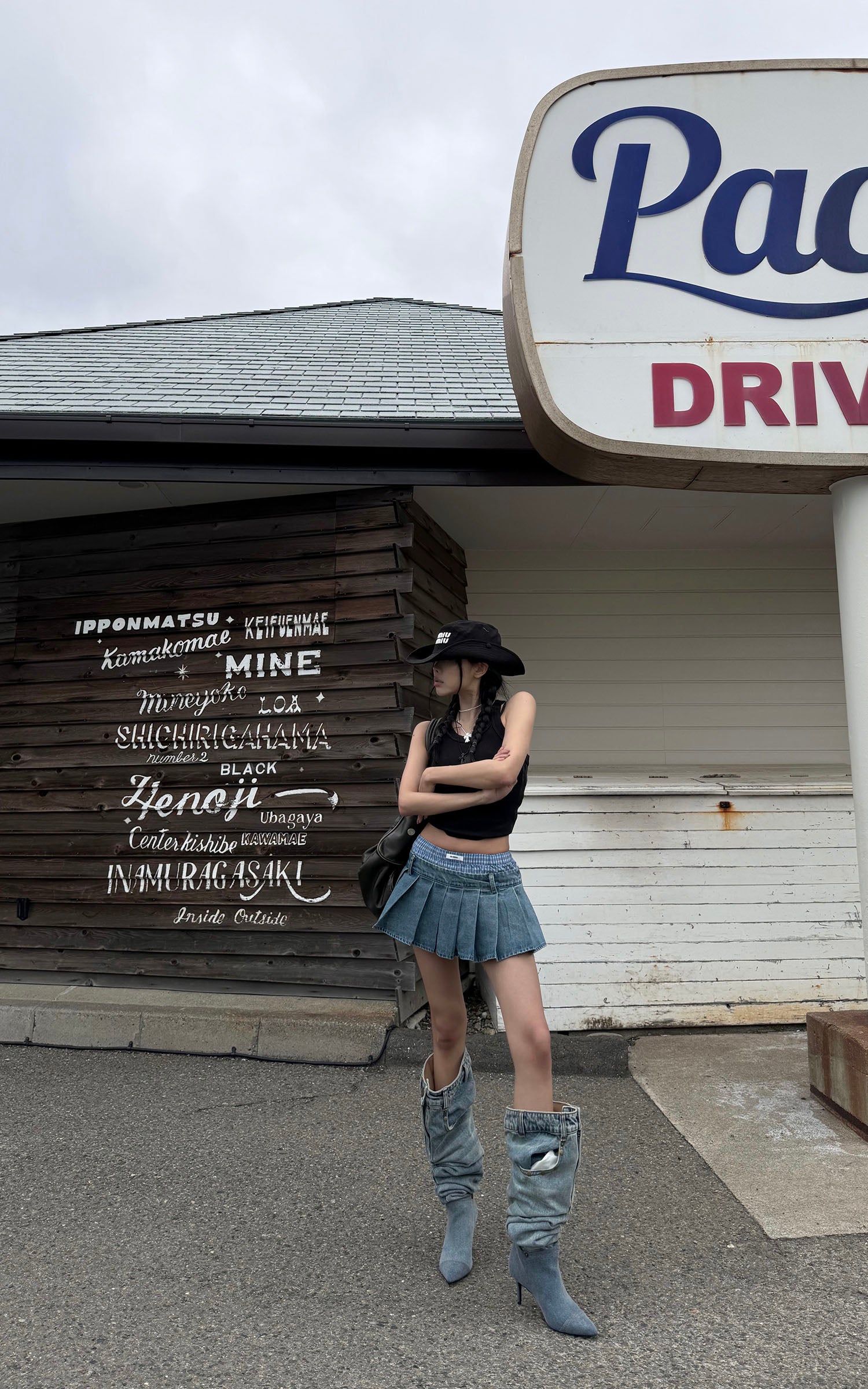 WARDEN EDGE Pleated Denim Micro Skirt with Contrast Waistband - PINKPARKS