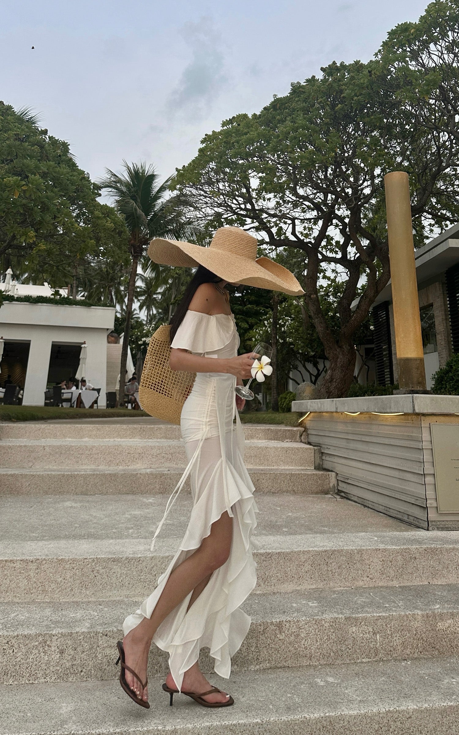 WARDEN EDGE Off-Shoulder Ruffle Set with Asymmetrical Hem - PINKPARKS