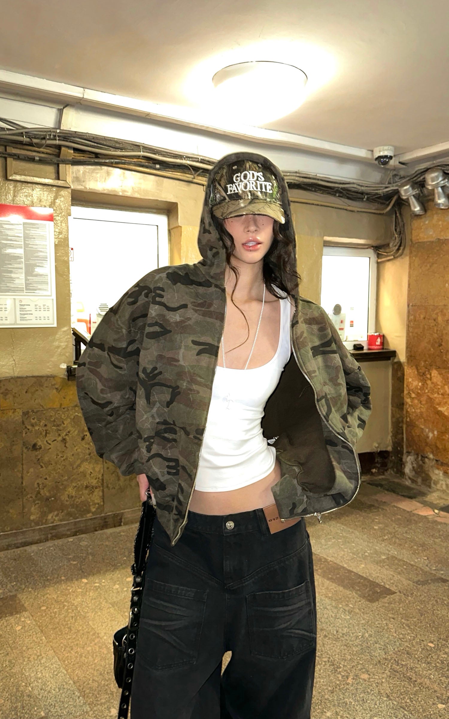 0122stepll カモフラージュジップアップフード付きスウェットシャツ