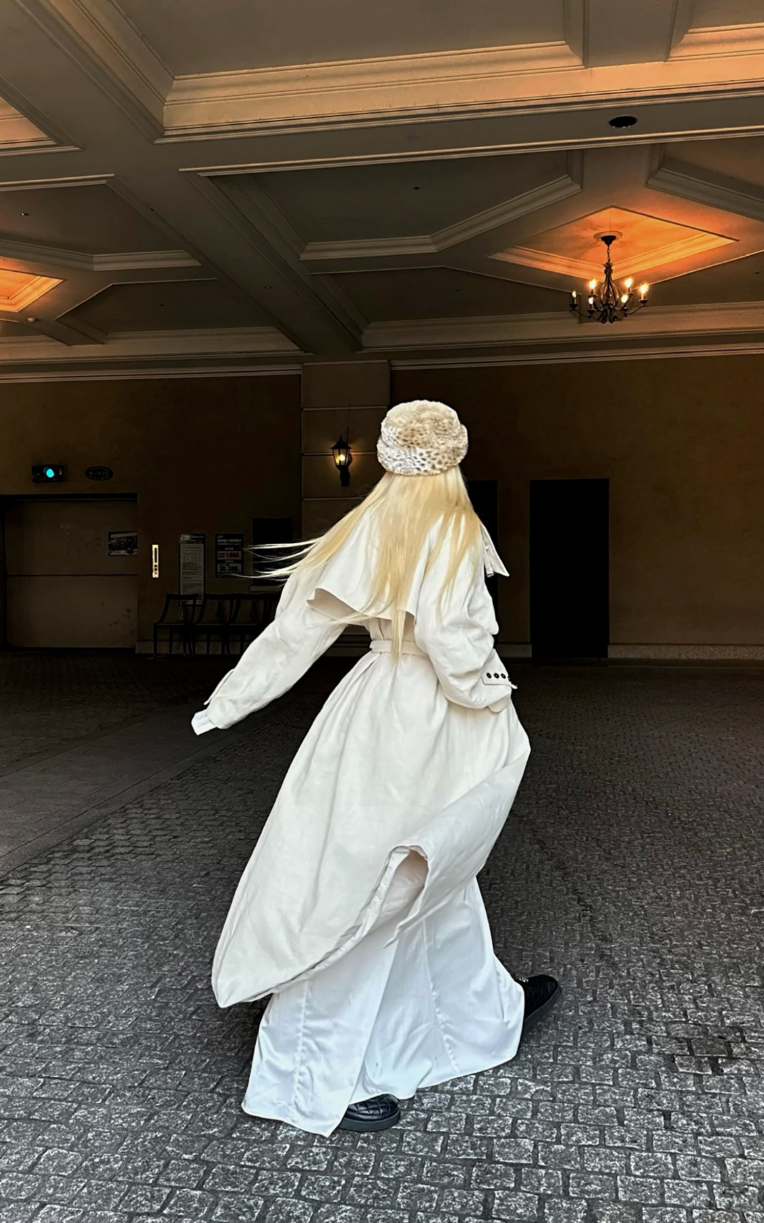 Rase le Sol Oversized Cotton-Linen Outerwear with Belted Waist - PINKPARKS