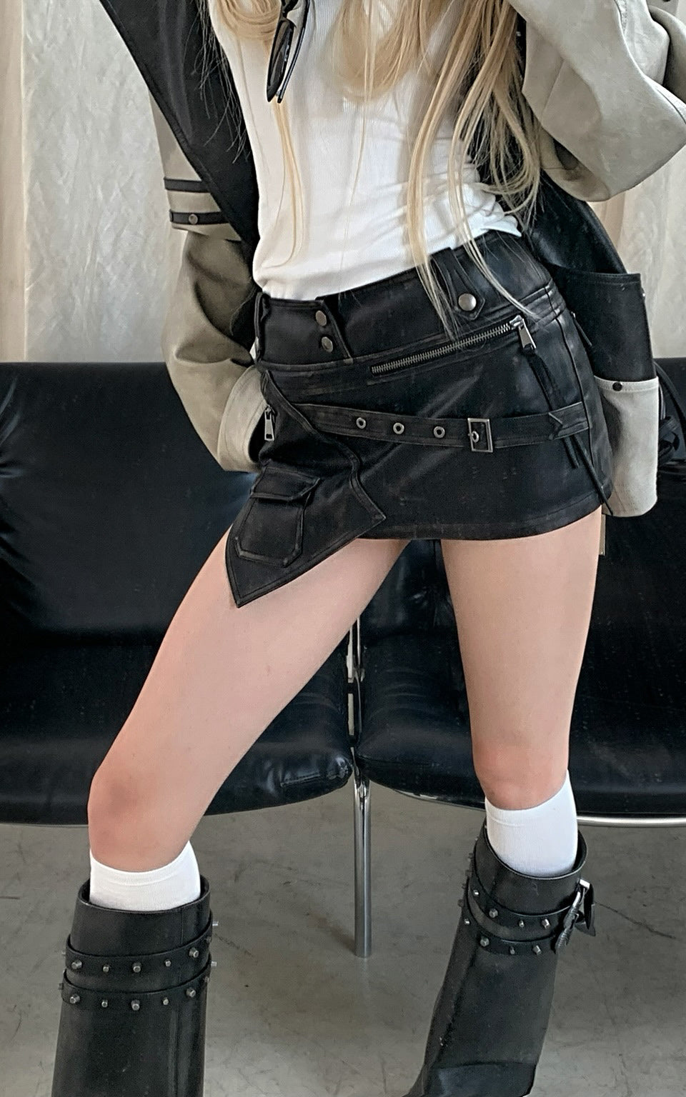 Rase le sol Mid-Low Rise Distressed Faux Leather Asymmetrical Mini Skirt - PINKPARKS