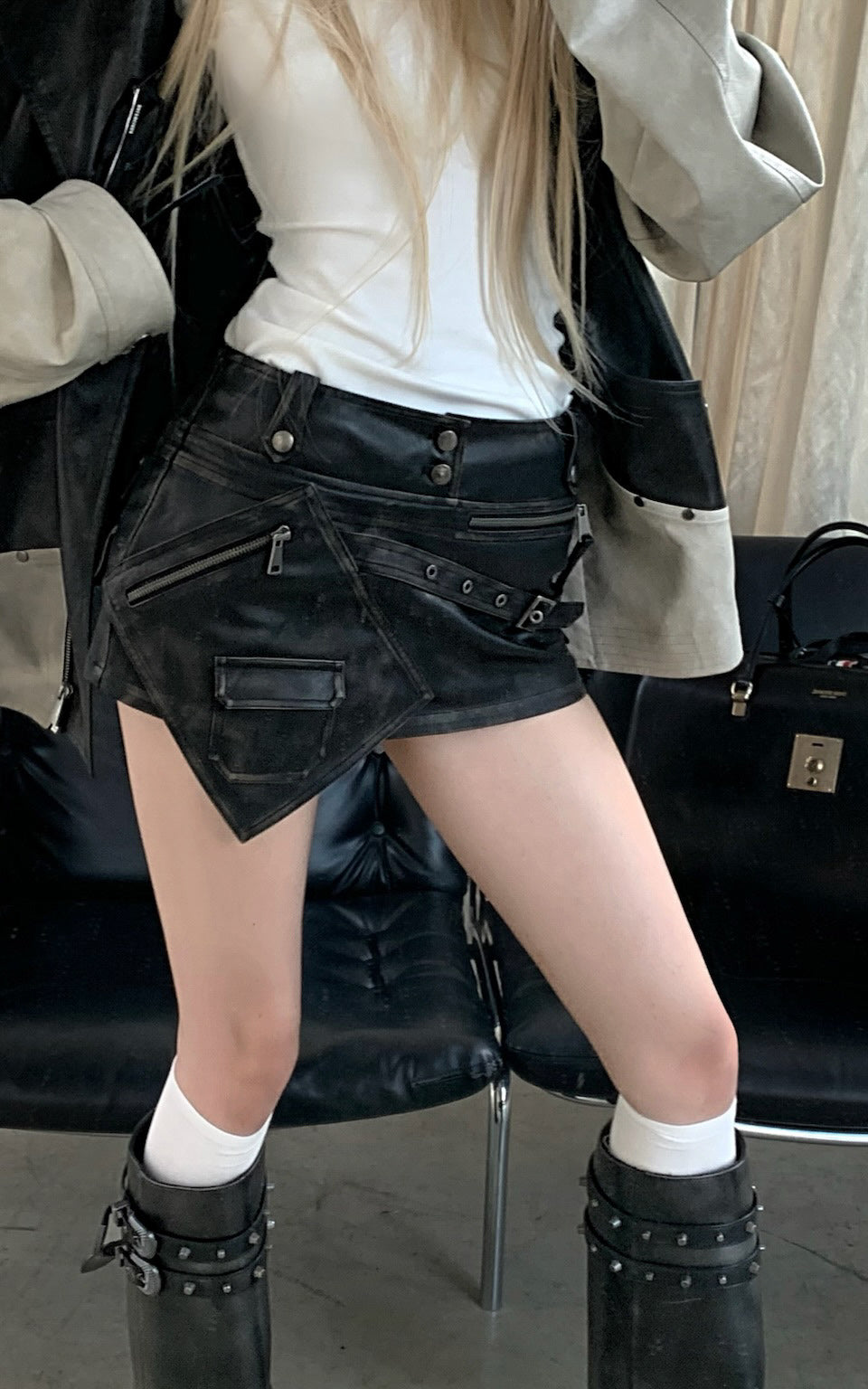 Rase le sol Mid-Low Rise Distressed Faux Leather Asymmetrical Mini Skirt - PINKPARKS