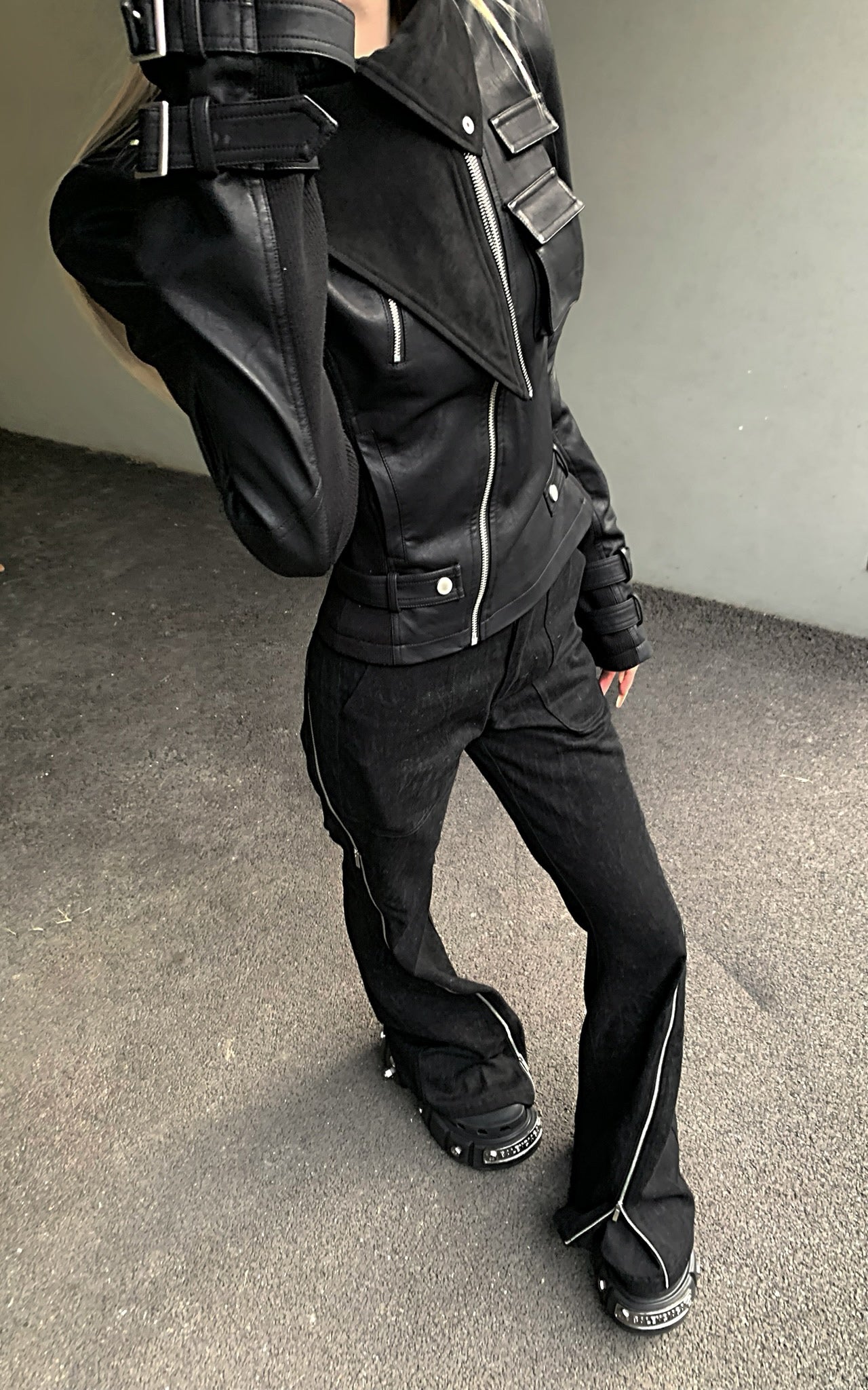 Rase le sol High-Waisted Flared Pants - PINKPARKS