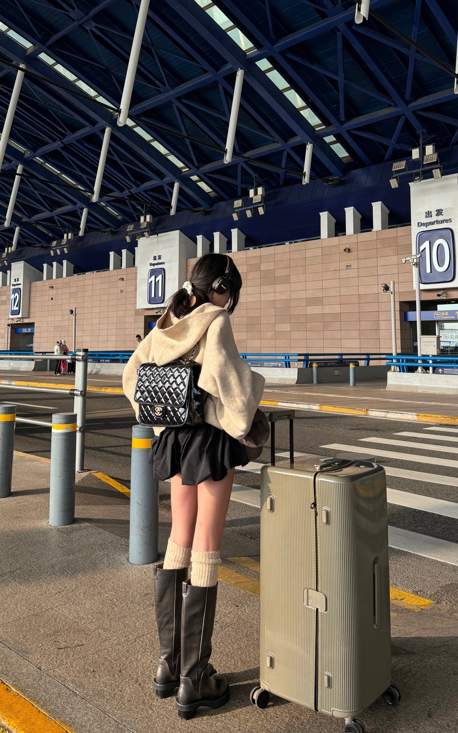 WARDEN EDGE Black Flower Bud Mini Skirt - PINKPARKS