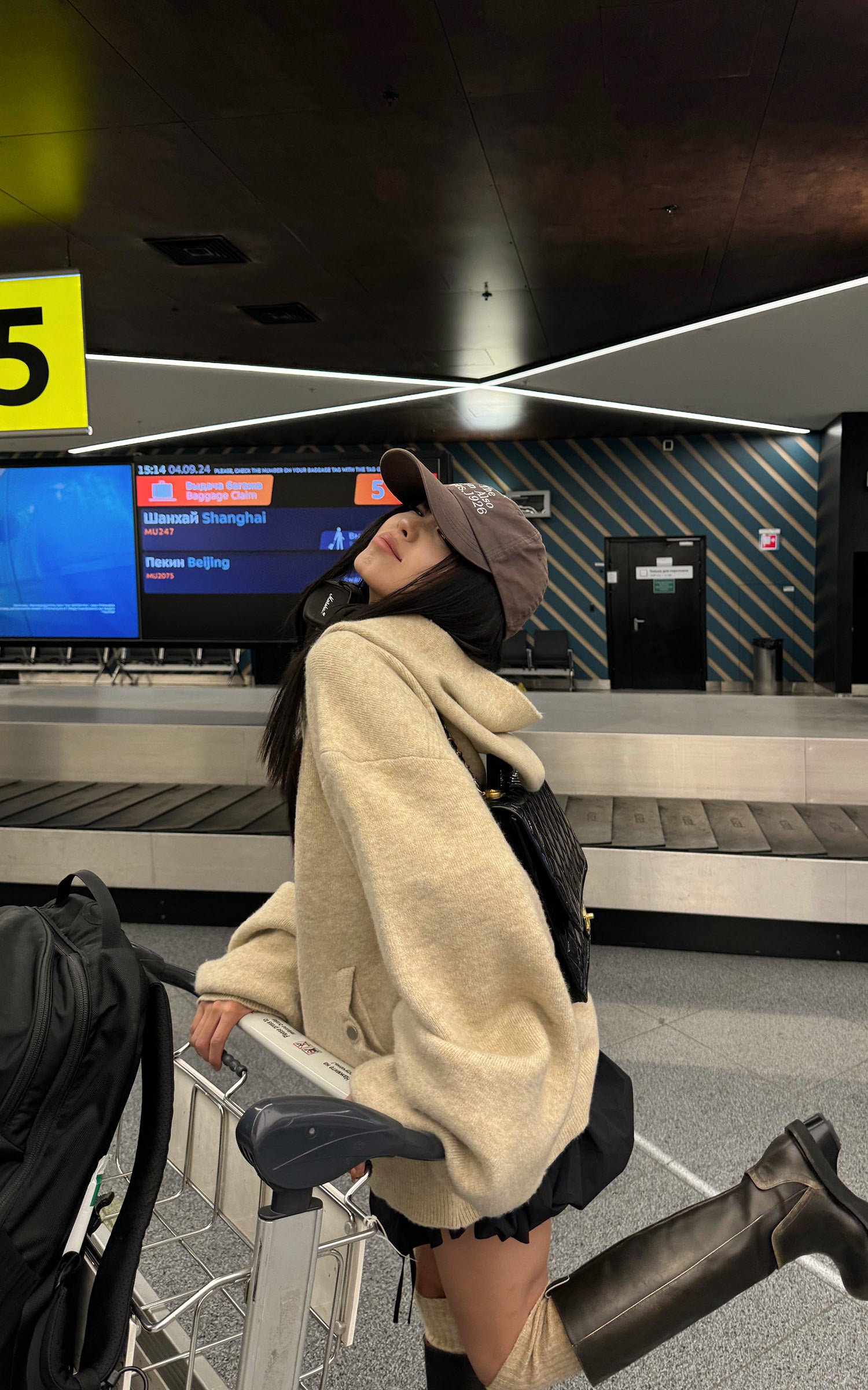 WARDEN EDGE Oversized Hooded Sweater - PINKPARKS