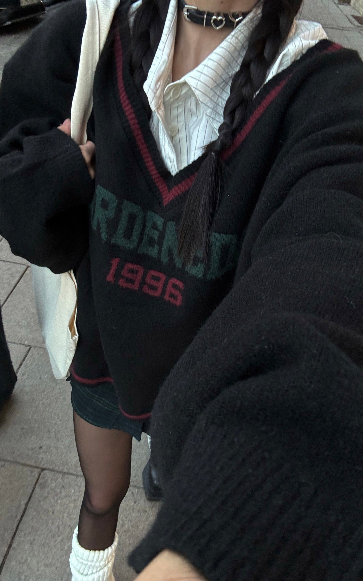 WARDEN EDGE Oversized V-Neck Sweater with Retro Lettering - PINKPARKS