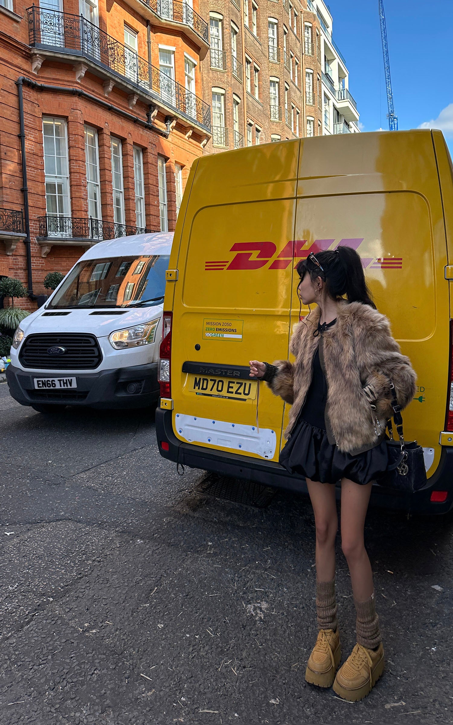 WARDEN EDGE パフヘムドレス