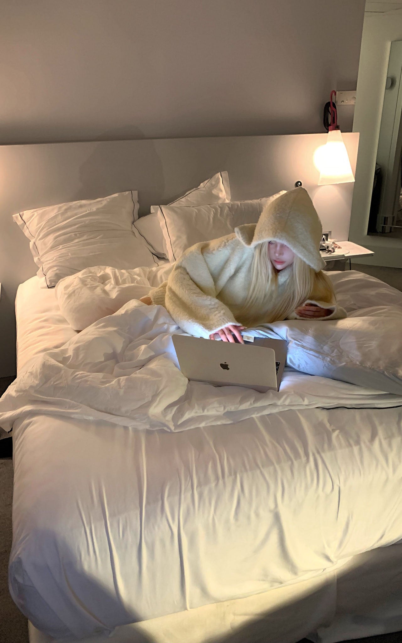 Rase le sol Oversized Fuzzy Hoodie Set - PINKPARKS