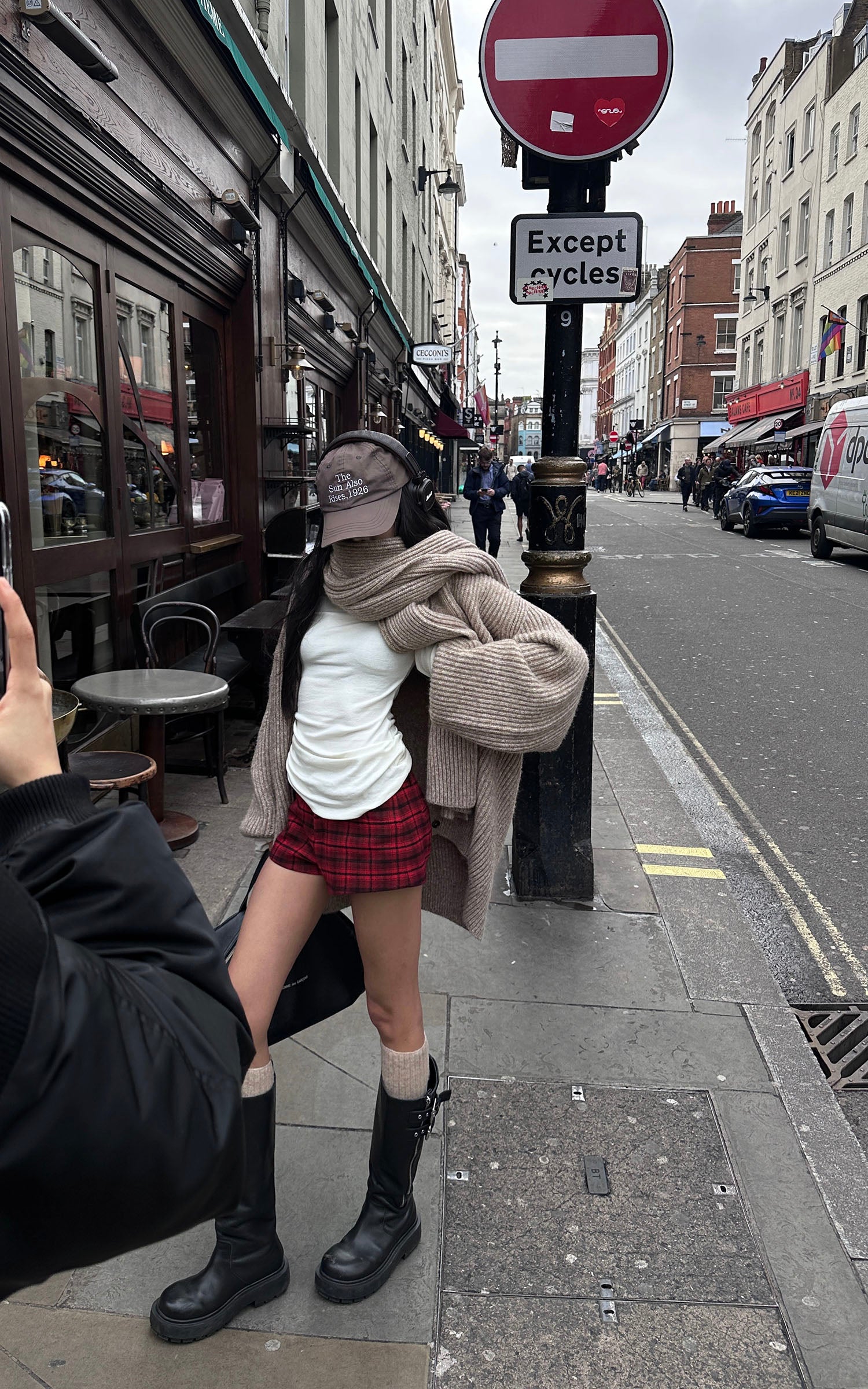 WARDEN EDGE Knitted Cardigan &amp; Scarf Set - PINKPARKS