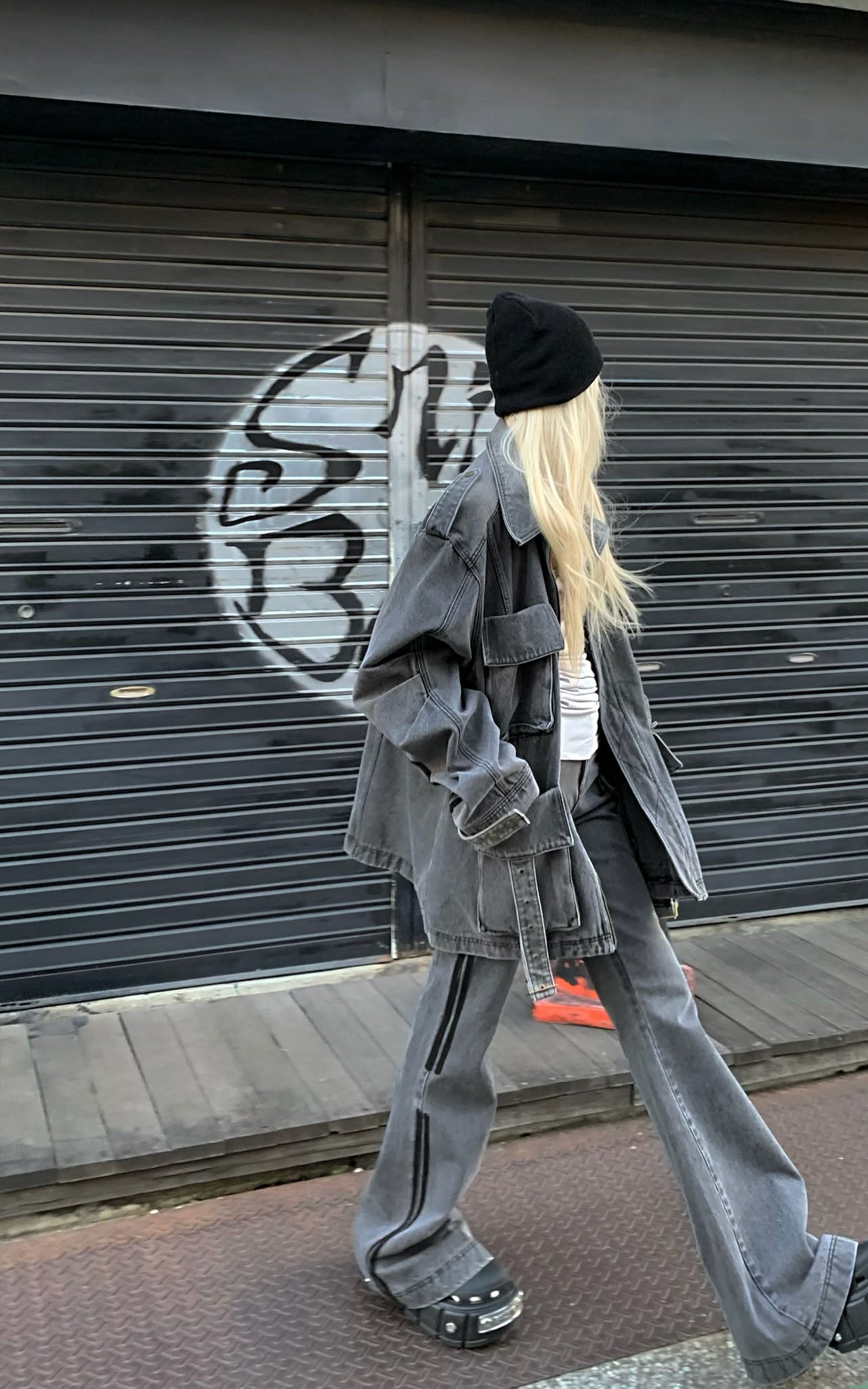 Rase le sol Washed Denim Utility Jacket - PINKPARKS