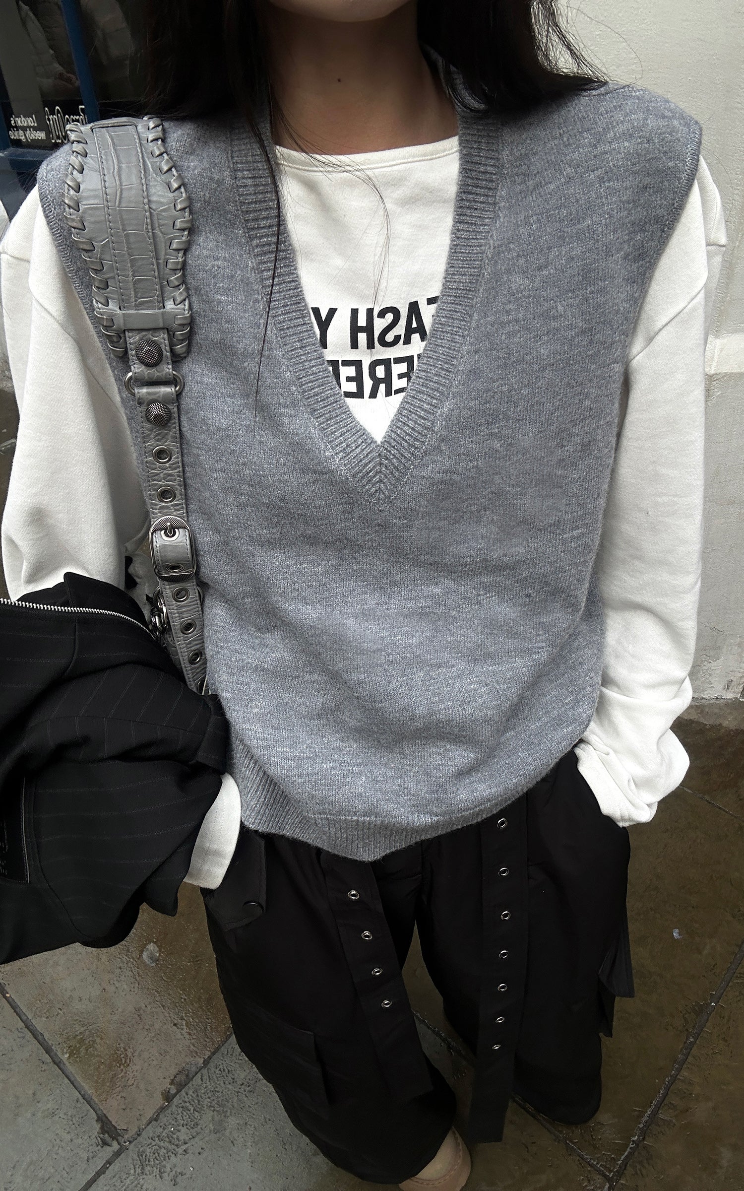 WARDEN EDGE Layered V-Neck Knit Vest - PINKPARKS