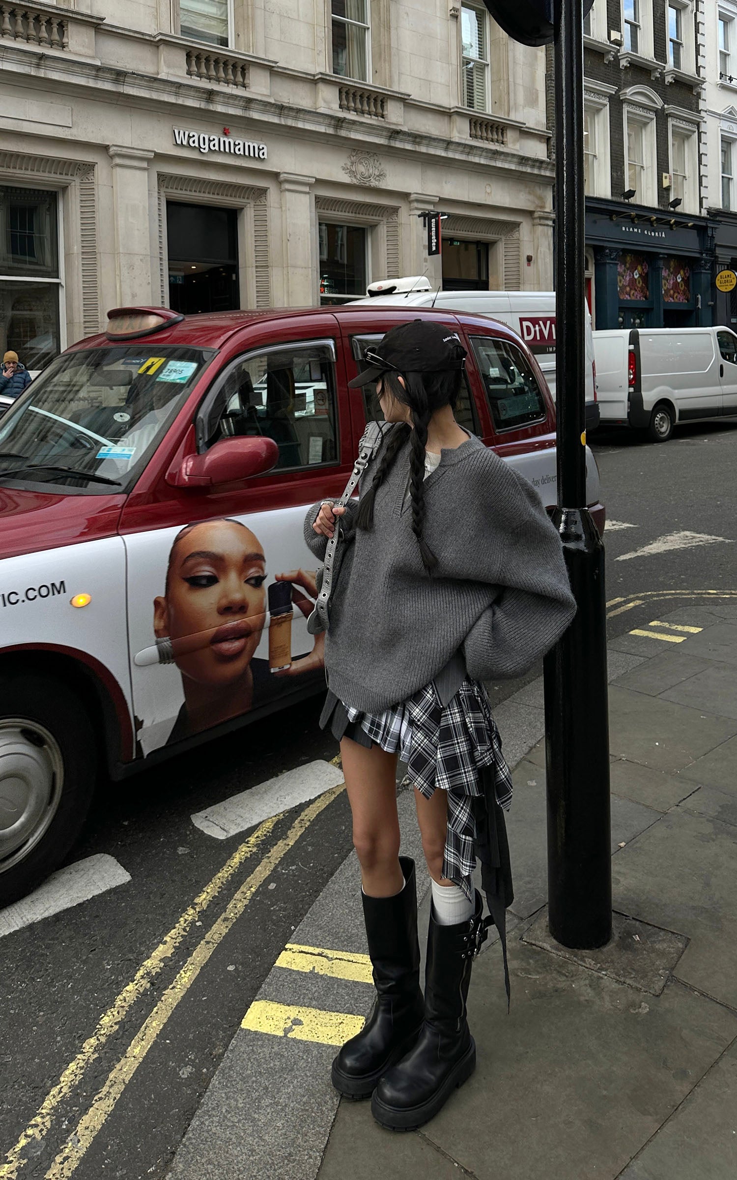 WARDEN EDGE Grey Knit Pullover &amp; Asymmetrical Plaid Skirt Set - PINKPARKS