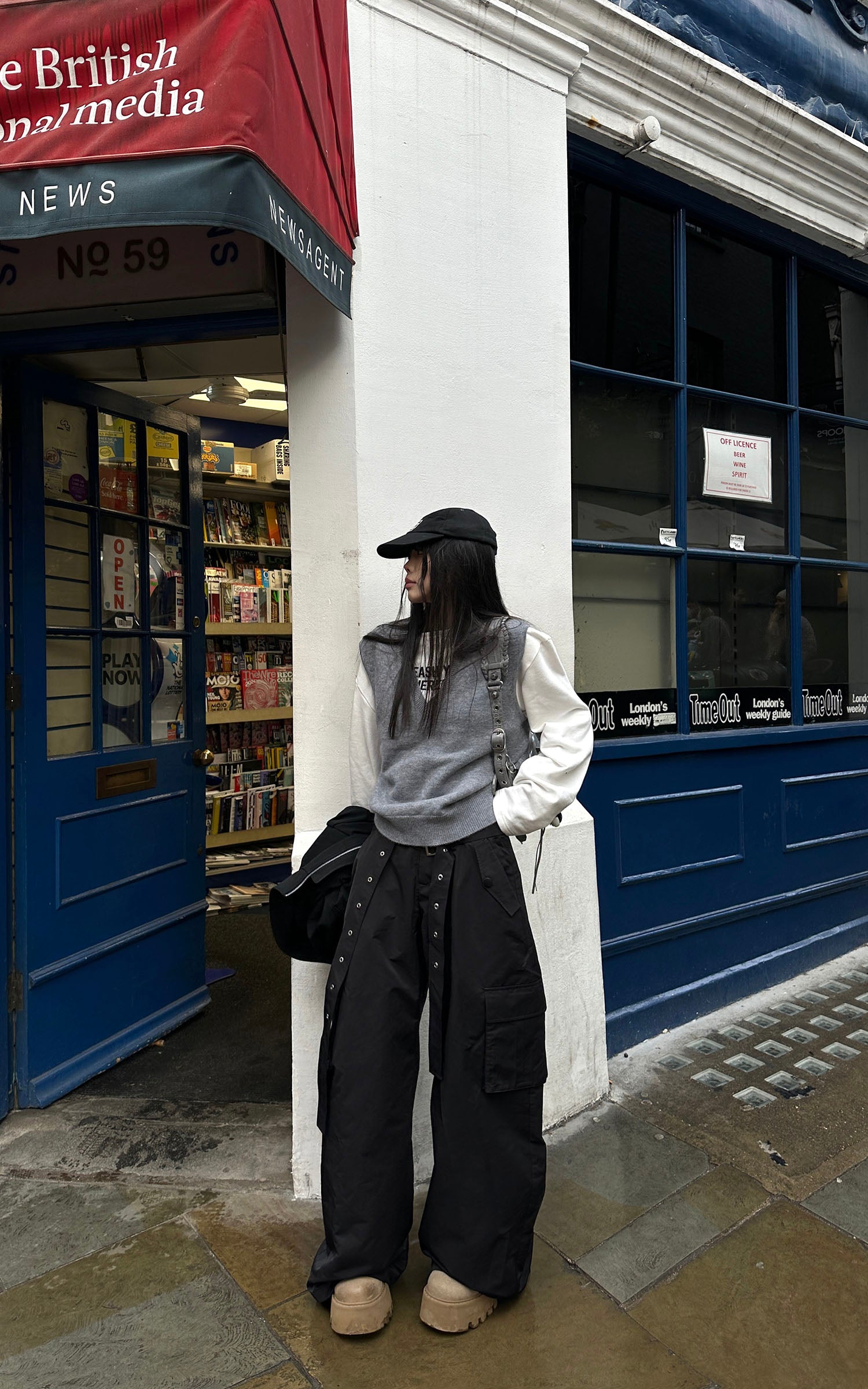 WARDEN EDGE Layered V-Neck Knit Vest - PINKPARKS