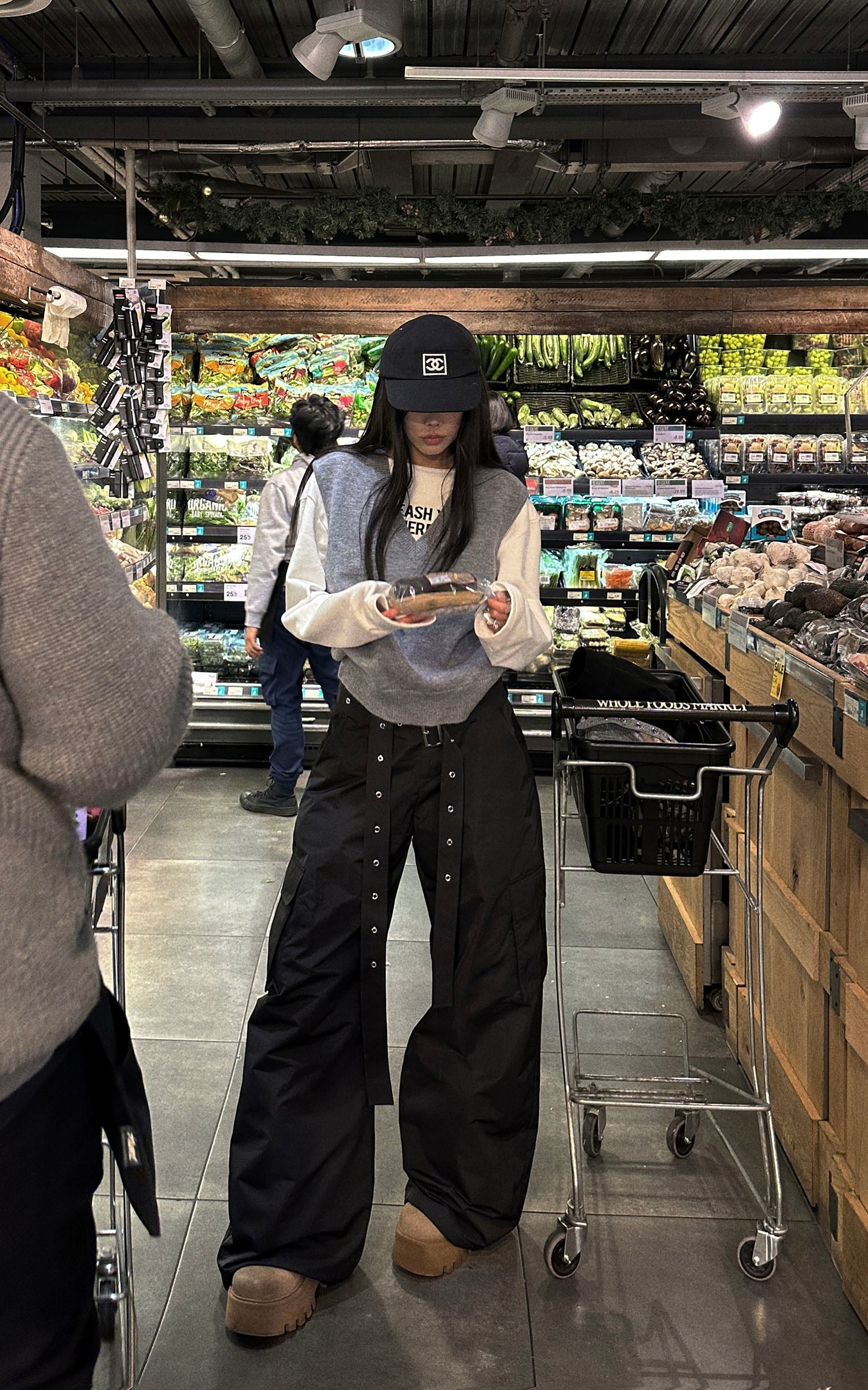 WARDEN EDGE Layered V-Neck Knit Vest - PINKPARKS