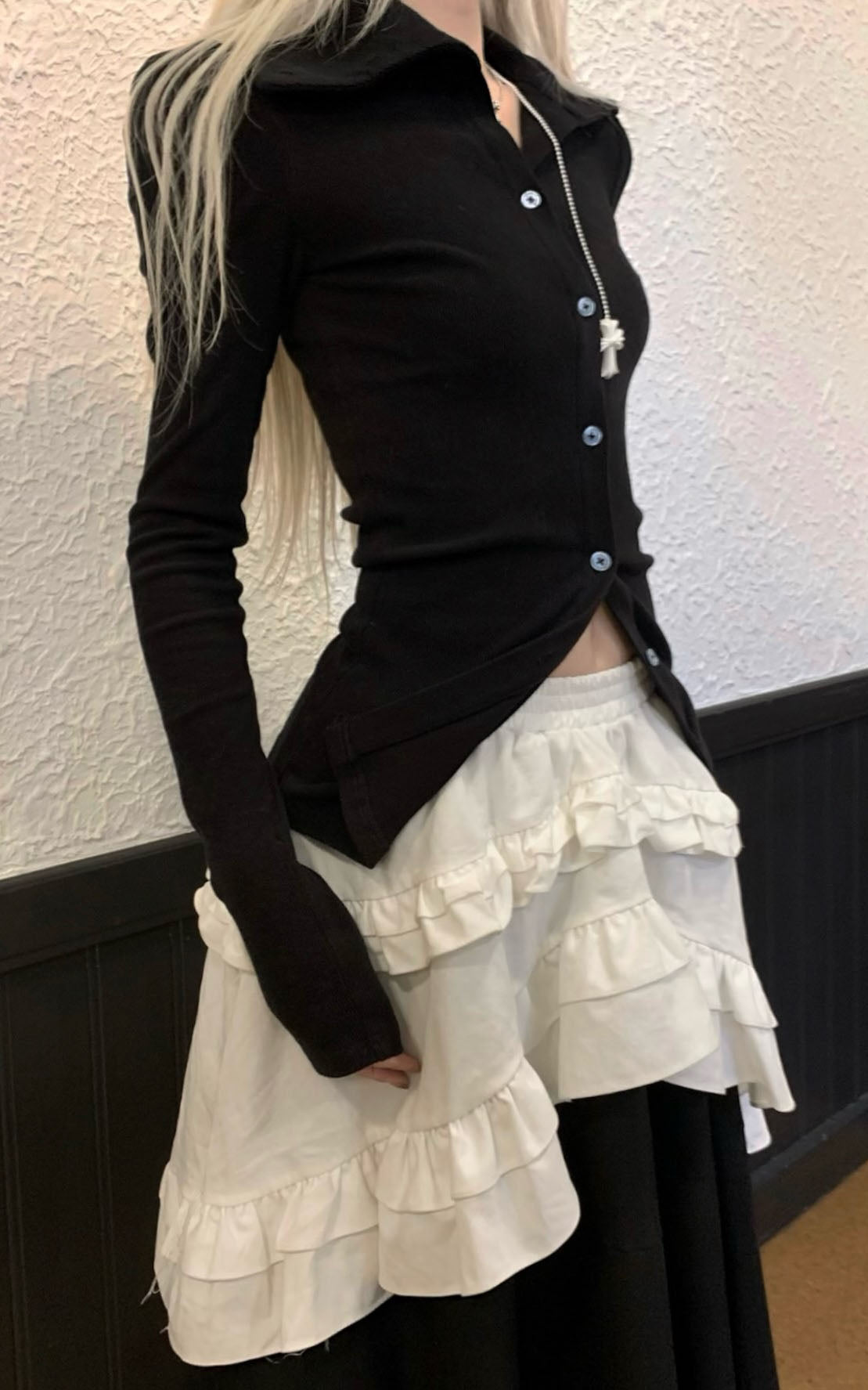 Rase le Sol Fitted Black Knit Cardigan - PINKPARKS