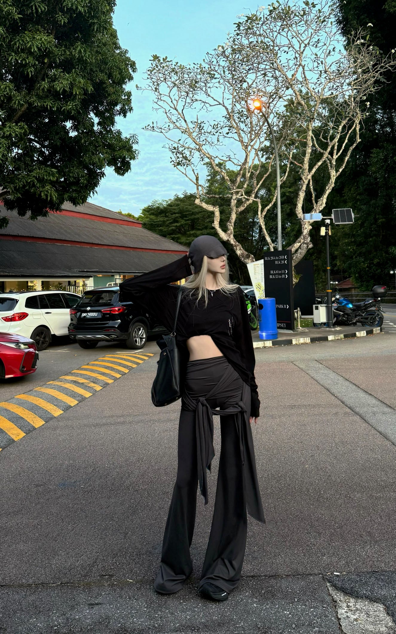 Rase le sol Gray Knot Detail High-Waisted Flared Pants - PINKPARKS