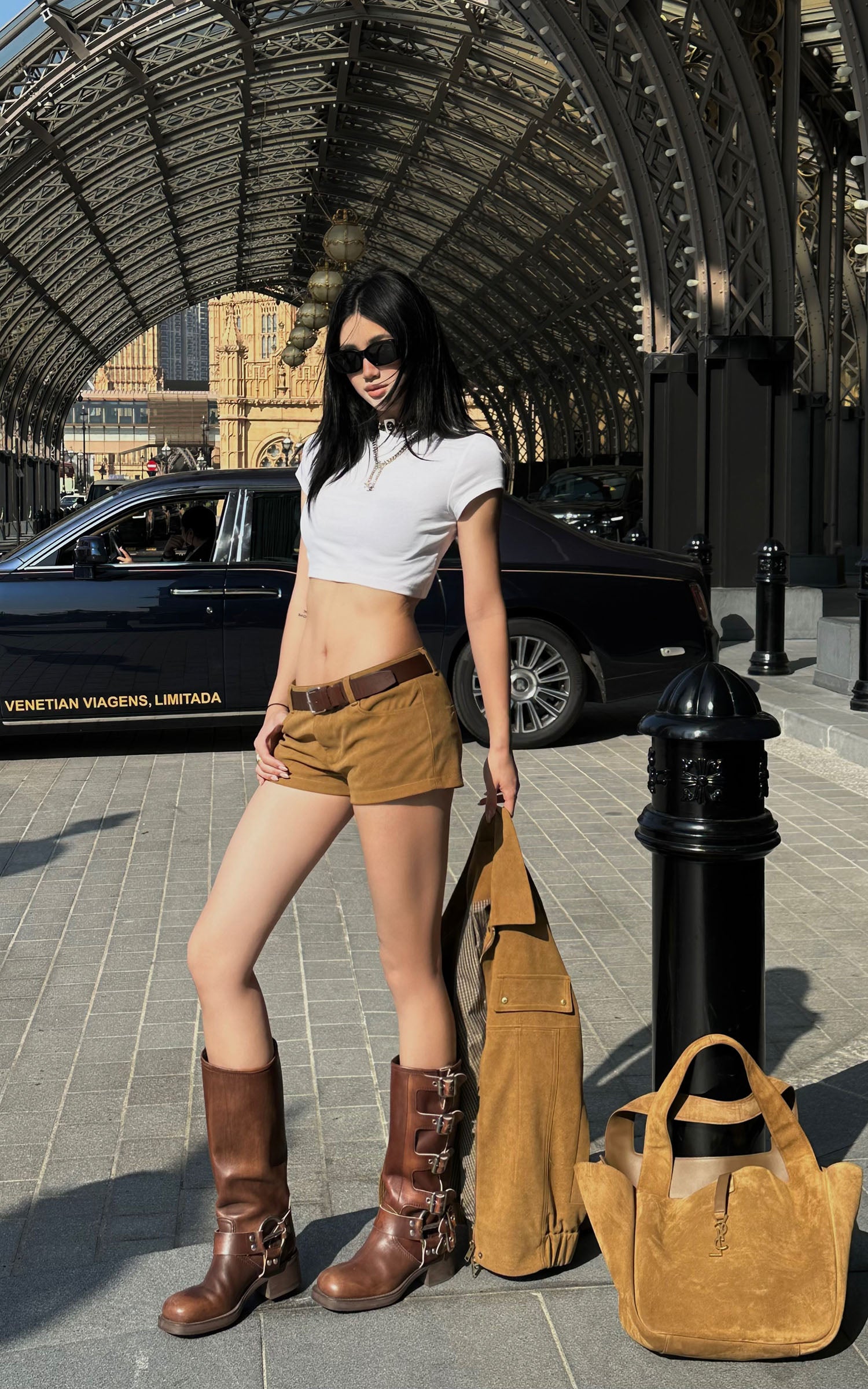 ROVENTE Suede Effect Jacket and Shorts Set