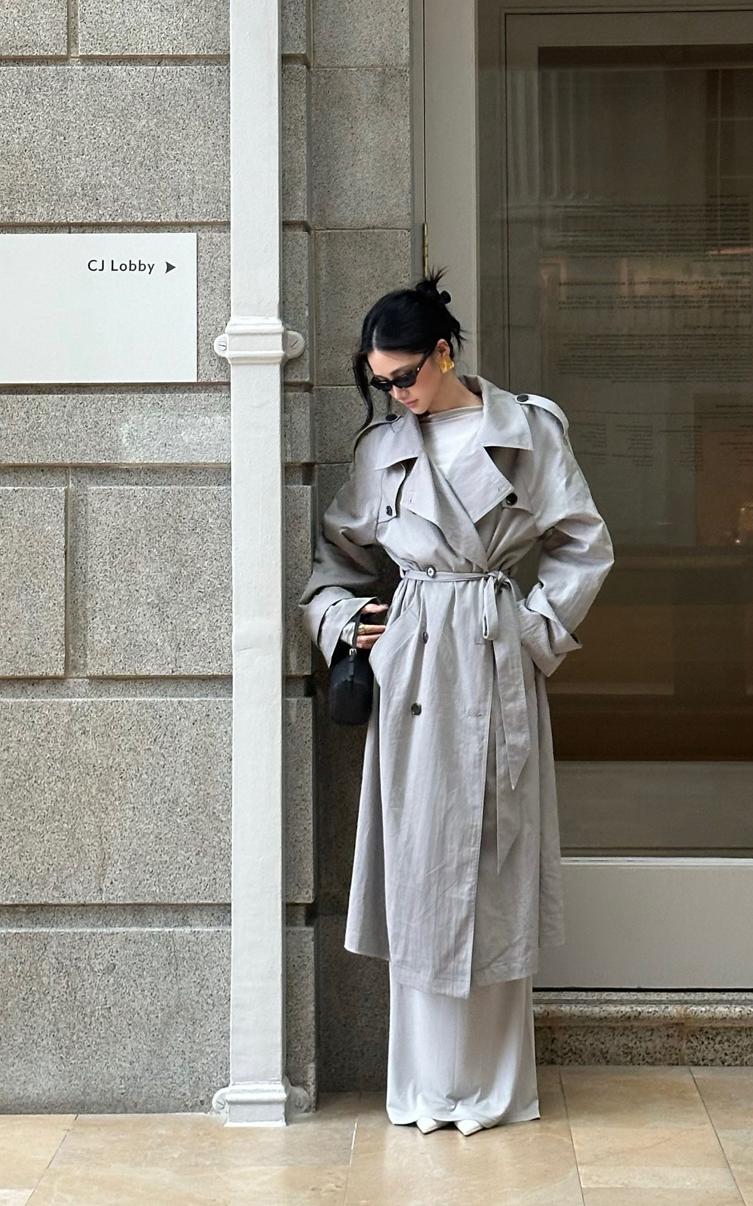 ROVENTE Structured Matte Trench Coat in Mist Grey - PINKPARKS