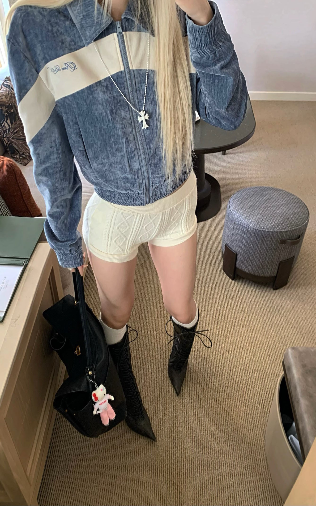 Rase le sol Textured Cable Knit Shorts - PINKPARKS