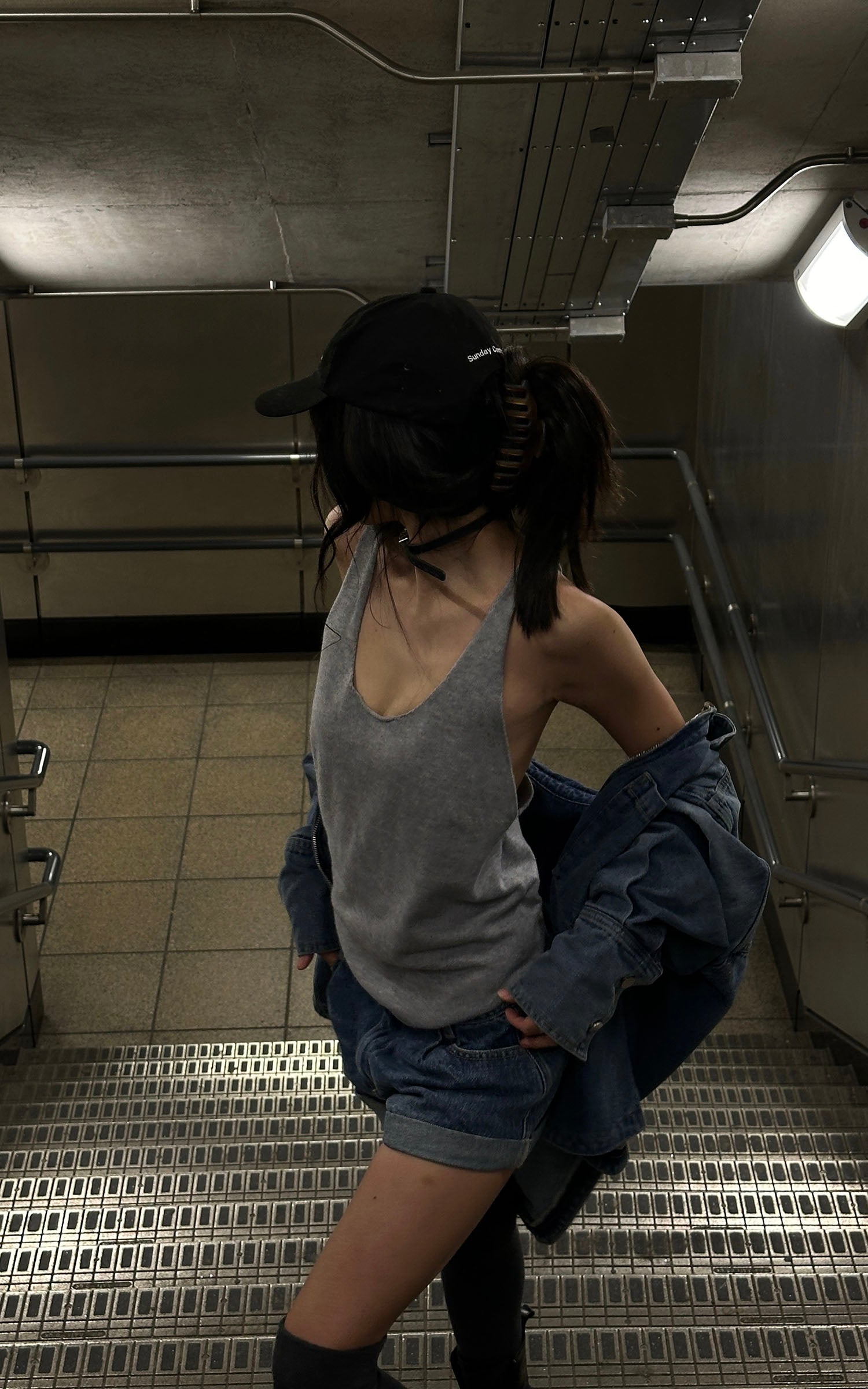 WARDEN EDGE Backless Knit Tank Top - PINKPARKS